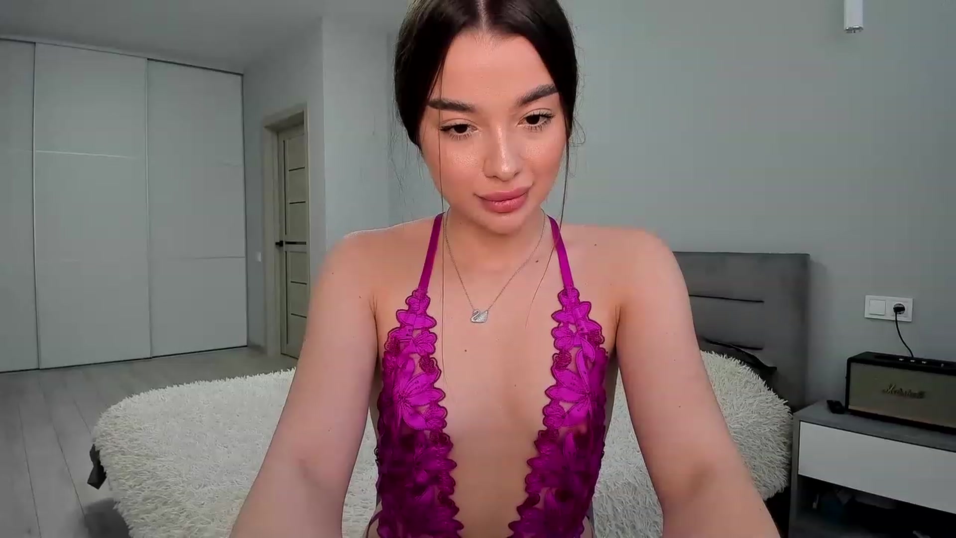 Gallery image thumbnail from Rockn_Queen's myfreecams stream on, 05/08/2023, 15:57 image 11 of 20