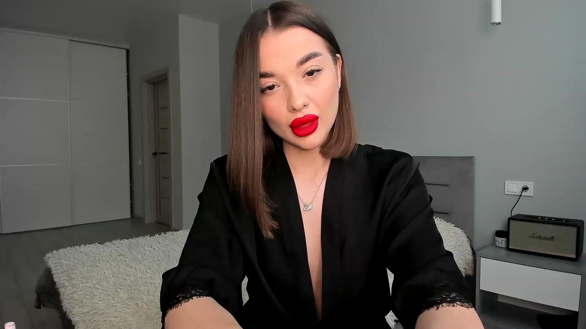 Gallery image thumbnail from Rockn_Queen's myfreecams stream on, 05/18/2023, 13:34 image 13 of 20