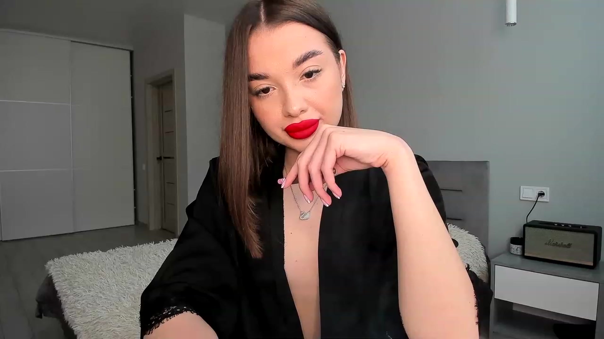 Gallery image thumbnail from Rockn_Queen's myfreecams stream on, 05/18/2023, 13:34 image 9 of 20