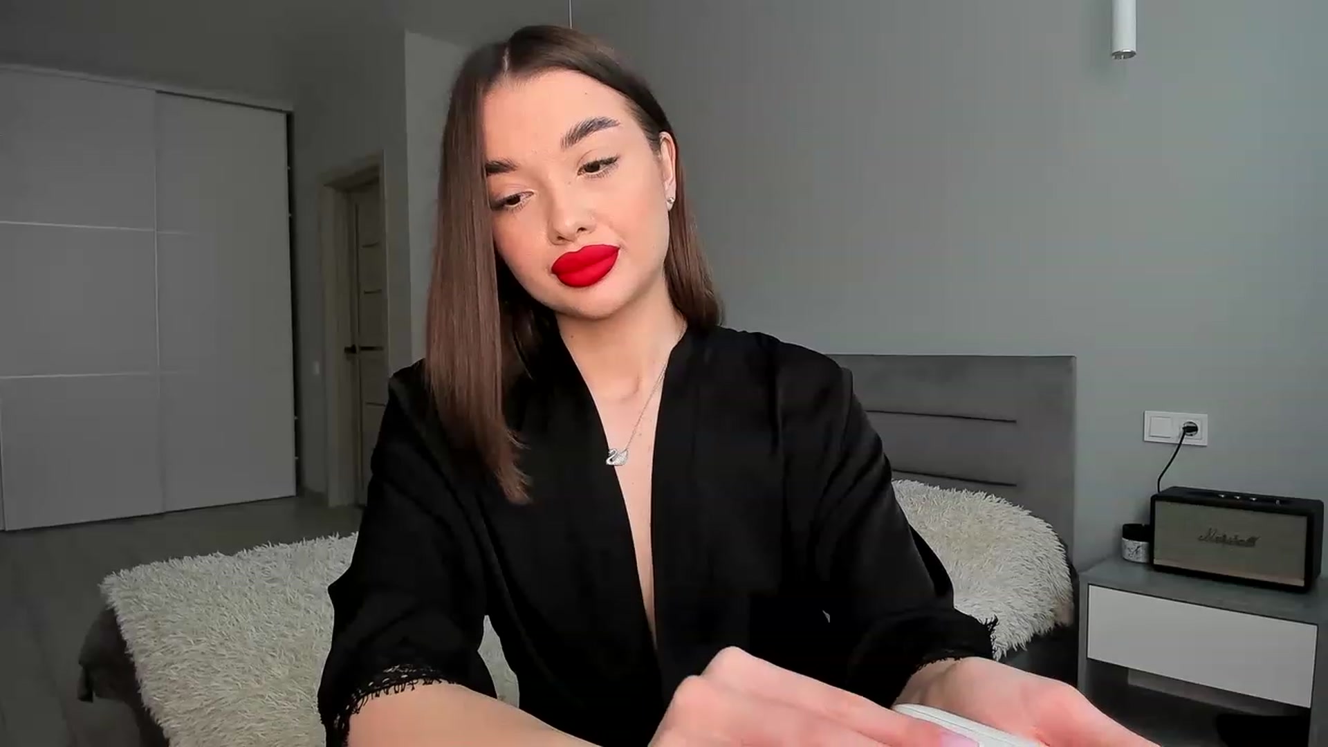 Gallery image thumbnail from Rockn_Queen's myfreecams stream on, 05/18/2023, 13:34 image 16 of 20