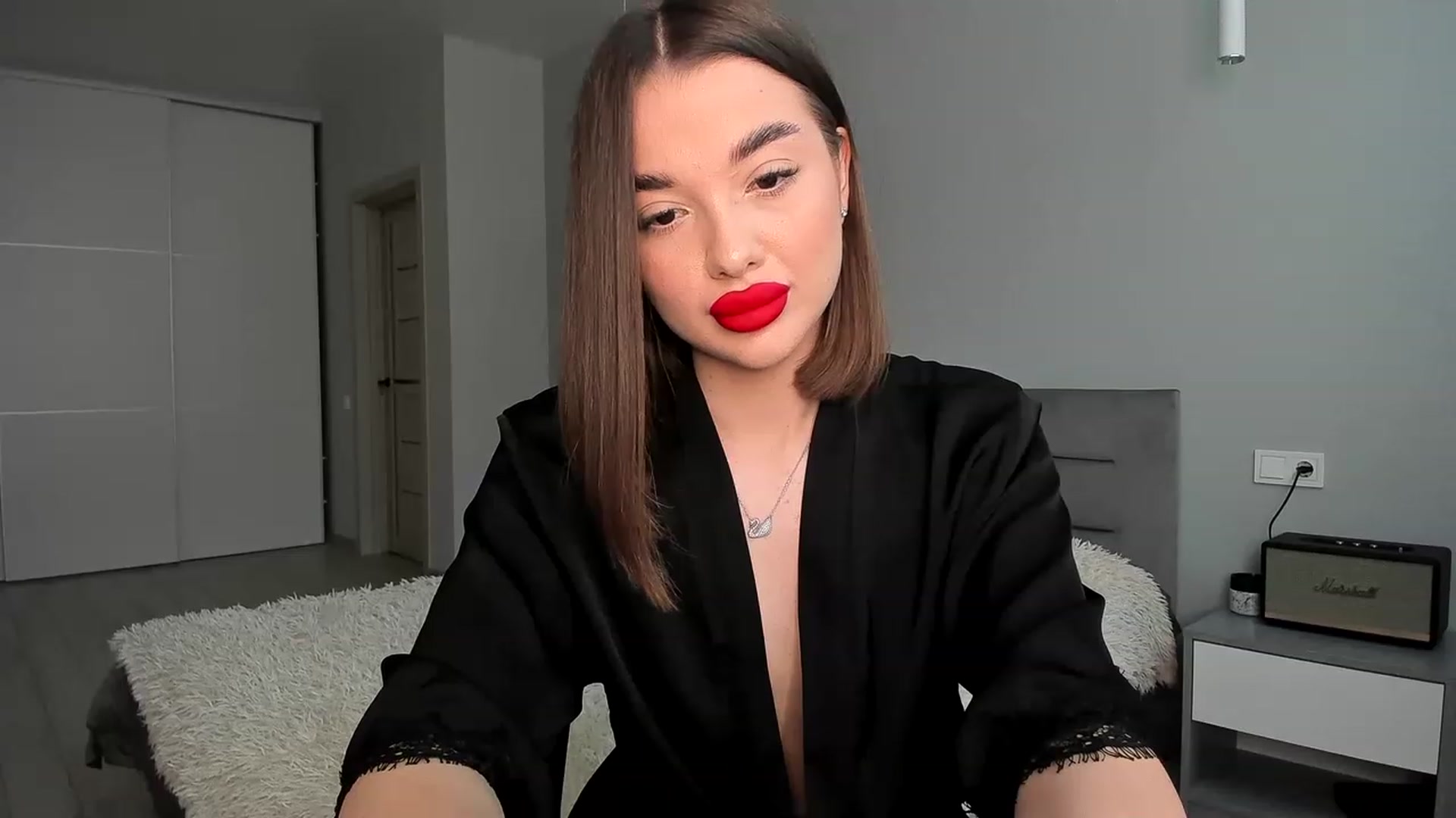 Gallery image thumbnail from Rockn_Queen's myfreecams stream on, 05/18/2023, 13:34 image 15 of 20