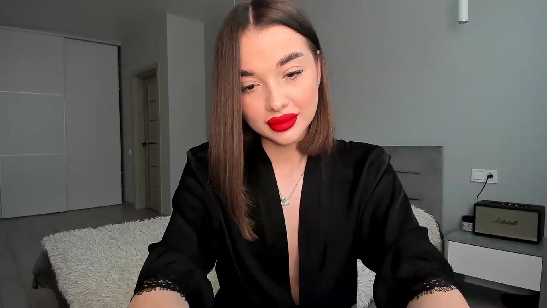 Gallery image thumbnail from Rockn_Queen's myfreecams stream on, 05/18/2023, 13:34 image 18 of 20