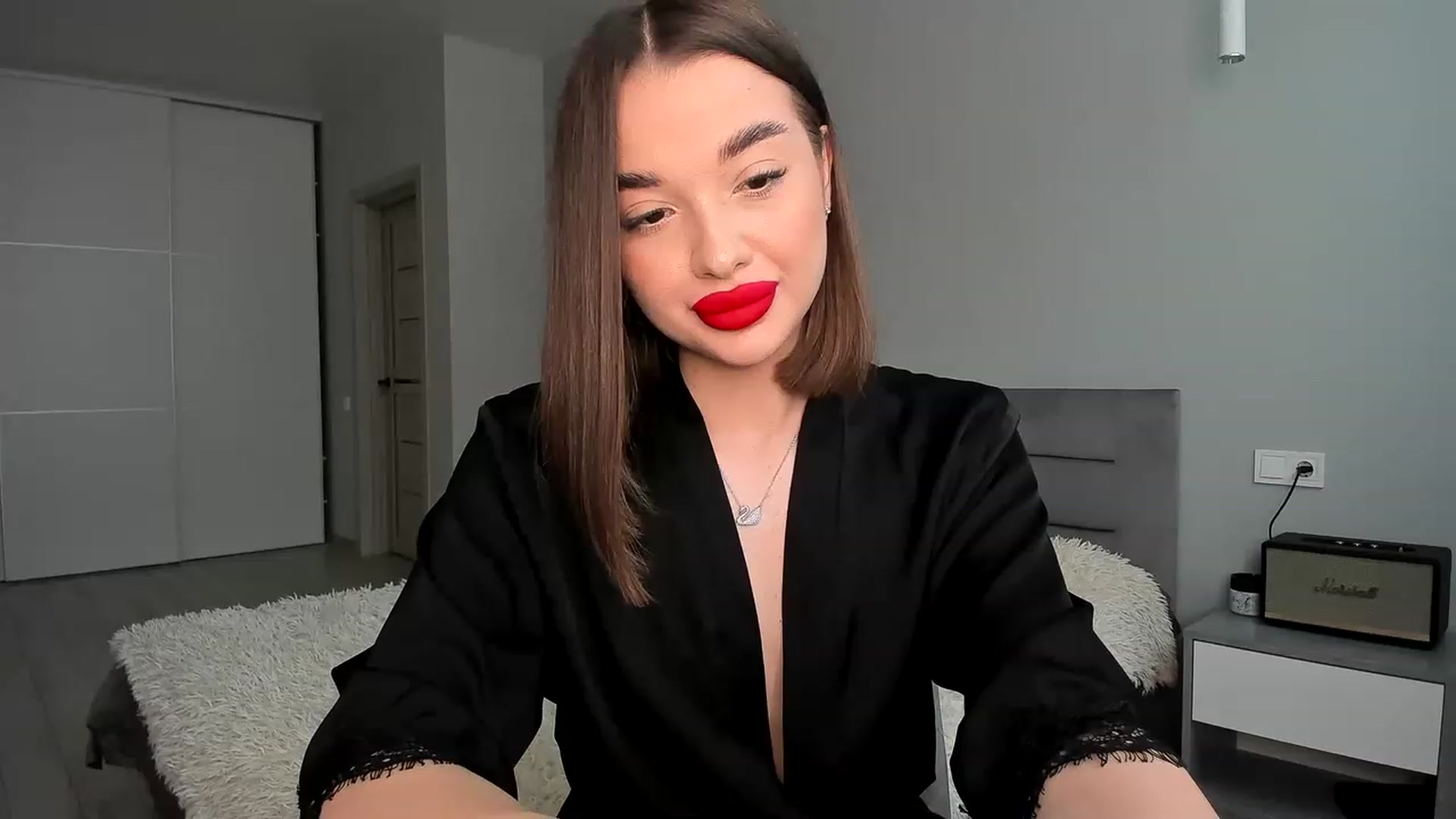 Gallery image thumbnail from Rockn_Queen's myfreecams stream on, 05/18/2023, 13:34 image 17 of 20