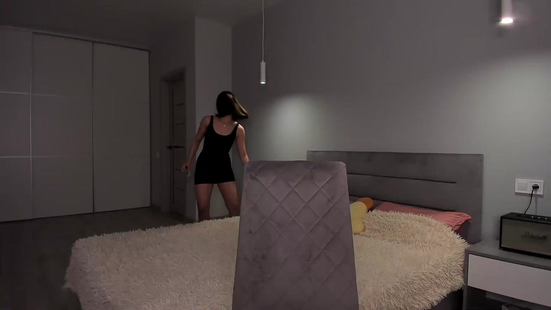 Gallery image thumbnail from Rockn_Queen's myfreecams stream on, 05/28/2023, 20:33 image 14 of 20
