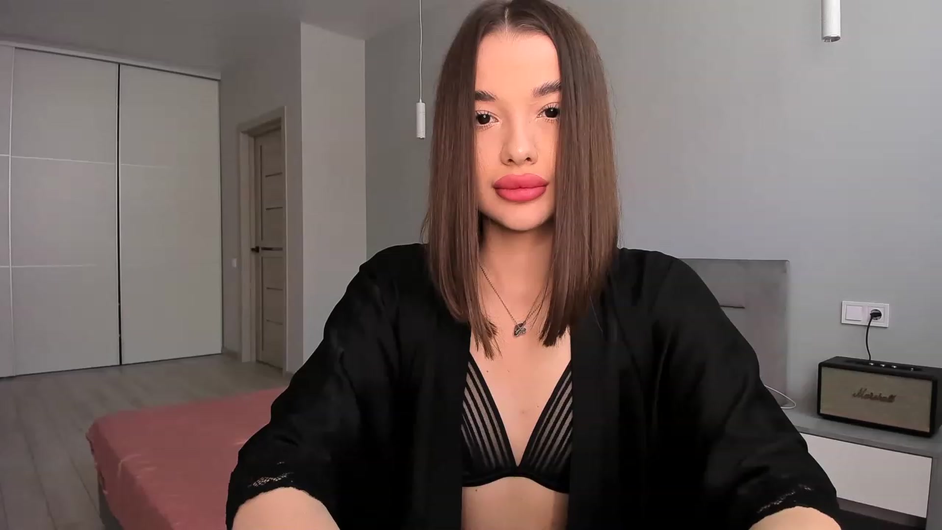 Gallery image thumbnail from Rockn_Queen's myfreecams stream on, 05/31/2023, 12:13 image 2 of 20