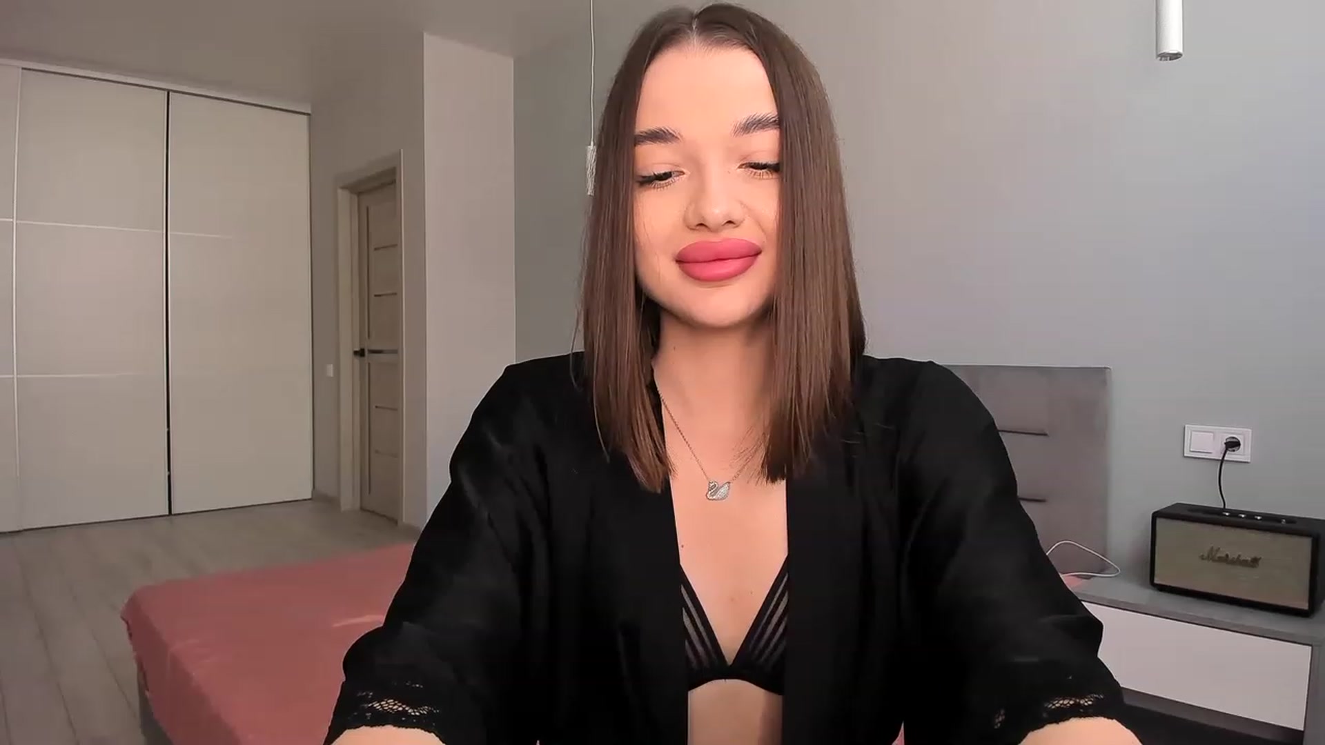 Gallery image thumbnail from Rockn_Queen's myfreecams stream on, 05/31/2023, 12:54 image 19 of 20