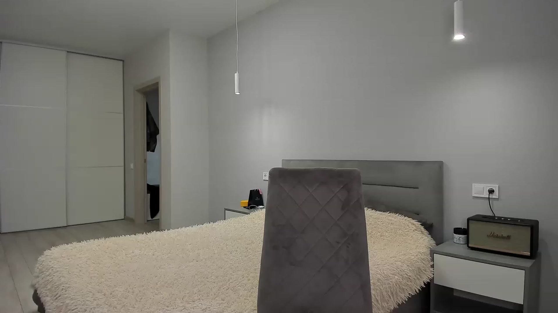 Gallery image thumbnail from Rockn_Queen's myfreecams stream on, 06/04/2023, 18:54 image 11 of 20