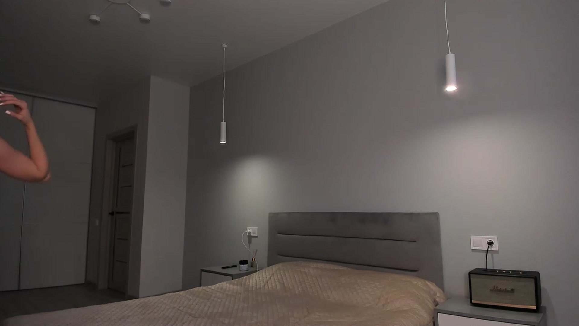 Gallery image thumbnail from Rockn_Queen's myfreecams stream on, 06/14/2023, 18:36 image 14 of 20