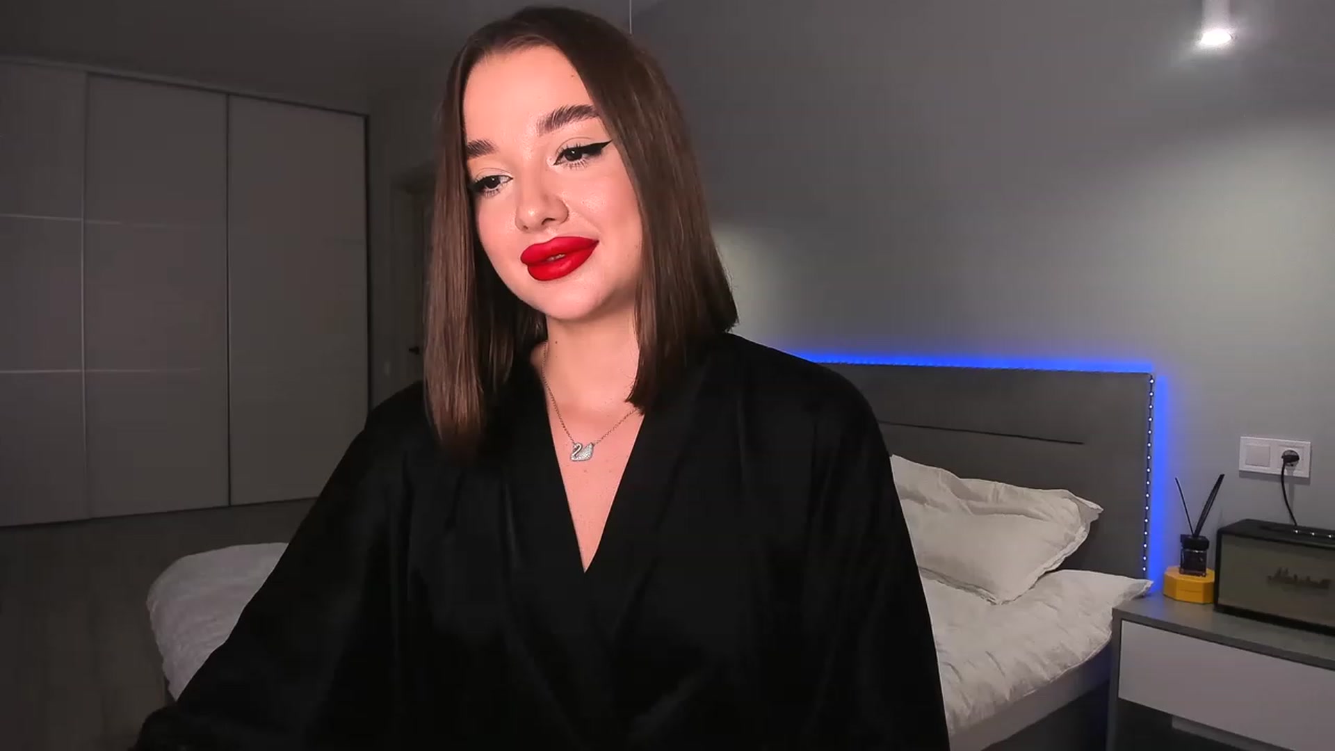 Gallery image thumbnail from Rockn_Queen's myfreecams stream on, 08/25/2023, 20:02 image 17 of 20