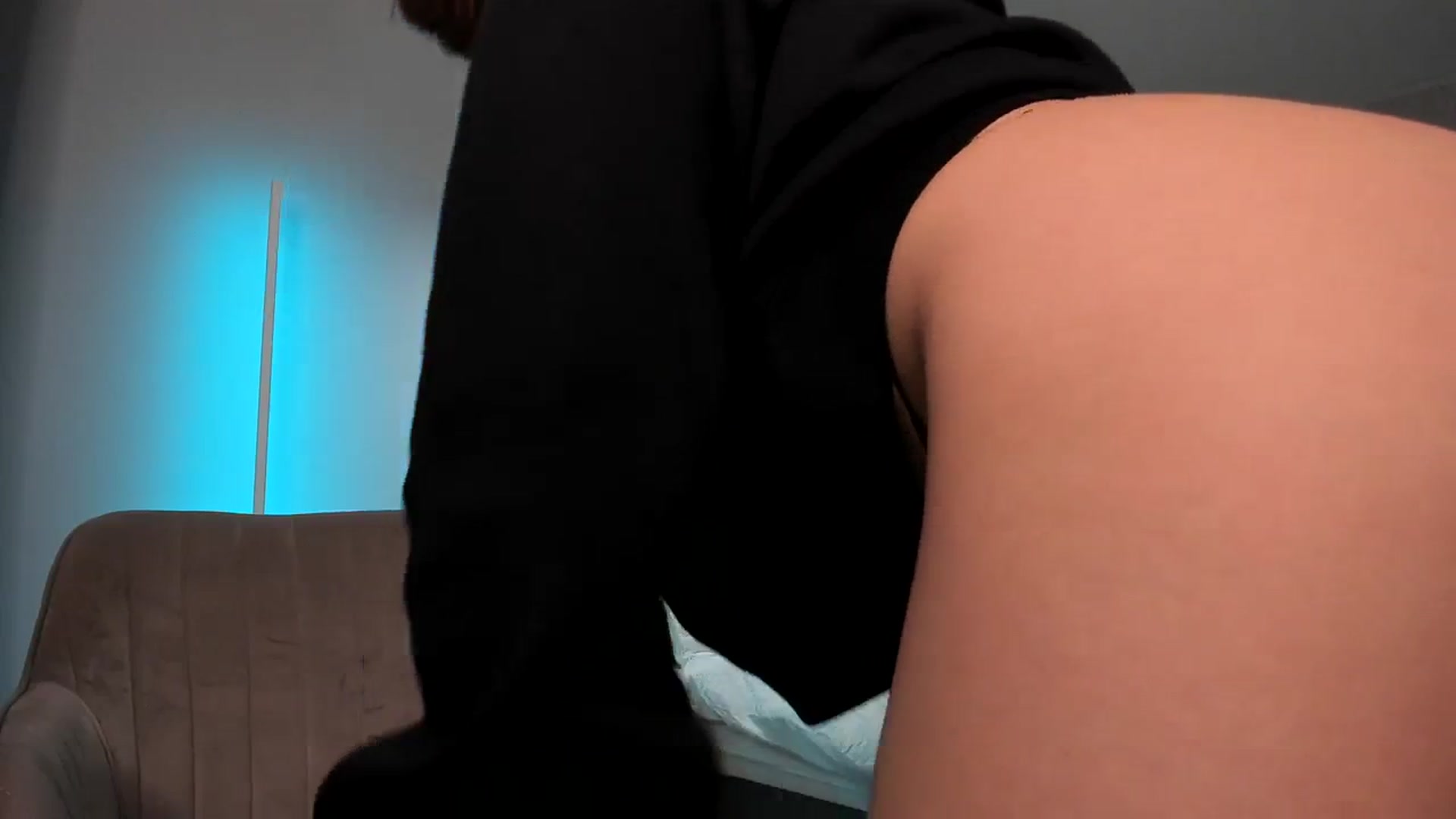 Gallery image thumbnail from Rockn_Queen's myfreecams stream on, 11/29/2023, 15:58 image 2 of 20