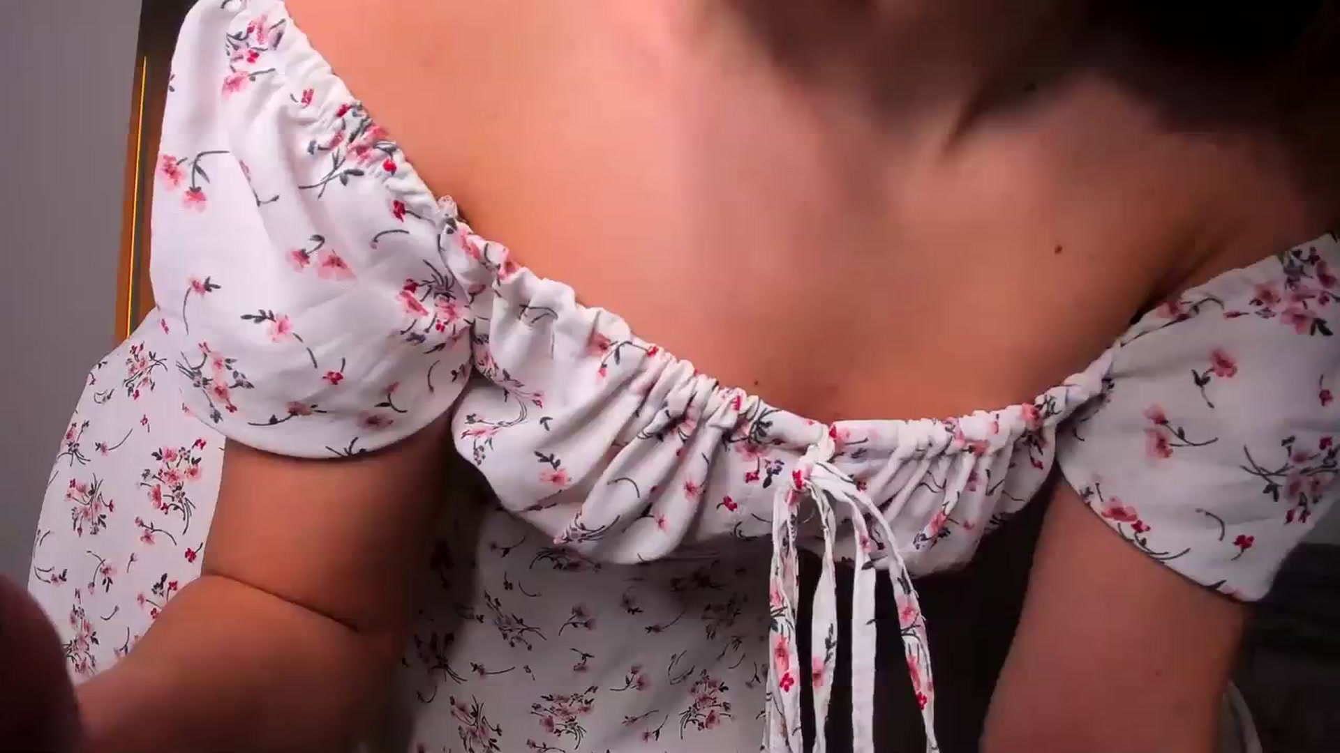 Gallery image thumbnail from Rockn_Queen's myfreecams stream on, 12/10/2023, 23:58 image 1 of 20