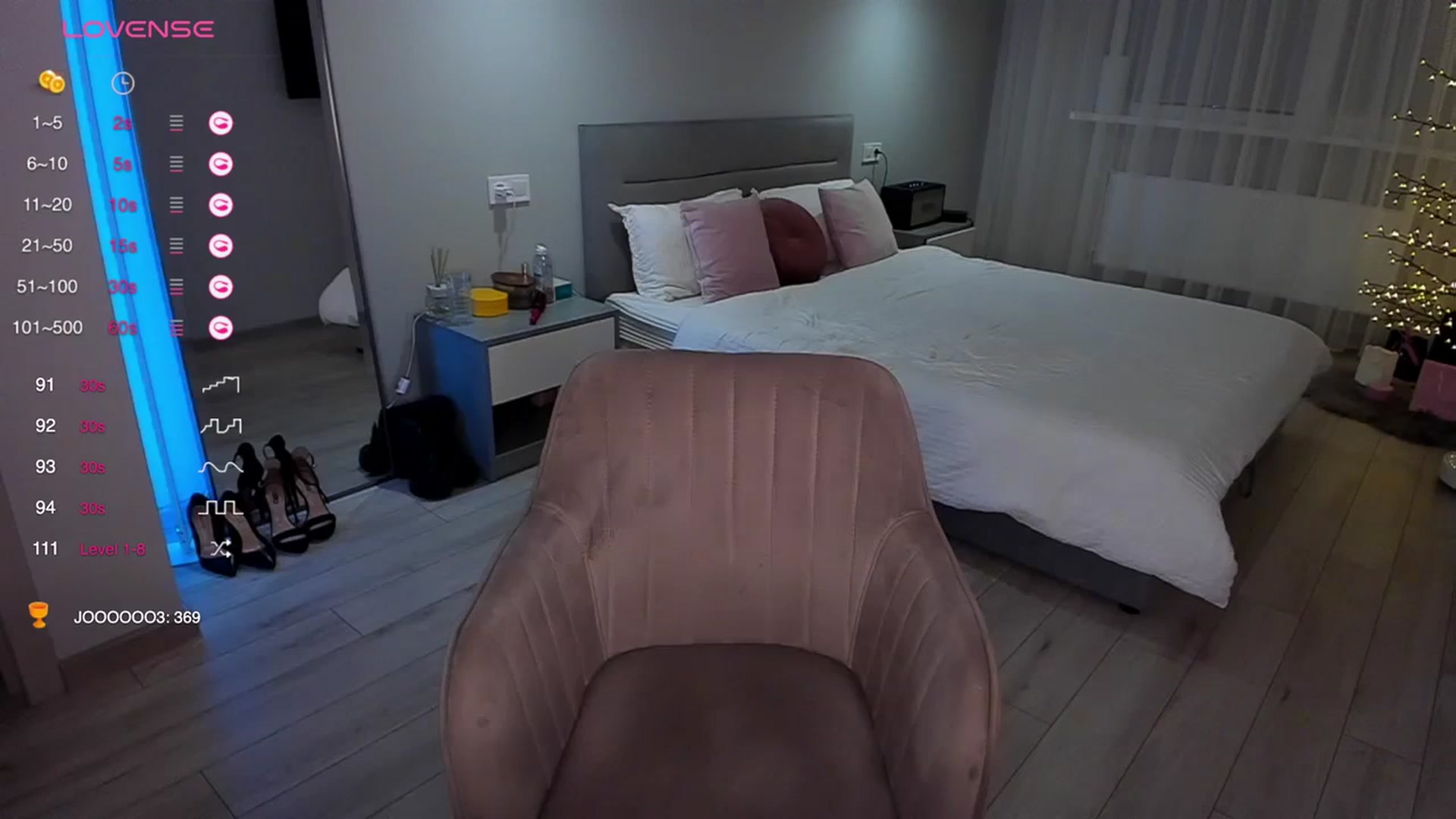 Gallery image thumbnail from Rockn_Queen's myfreecams stream on, 12/26/2023, 21:15 image 9 of 20
