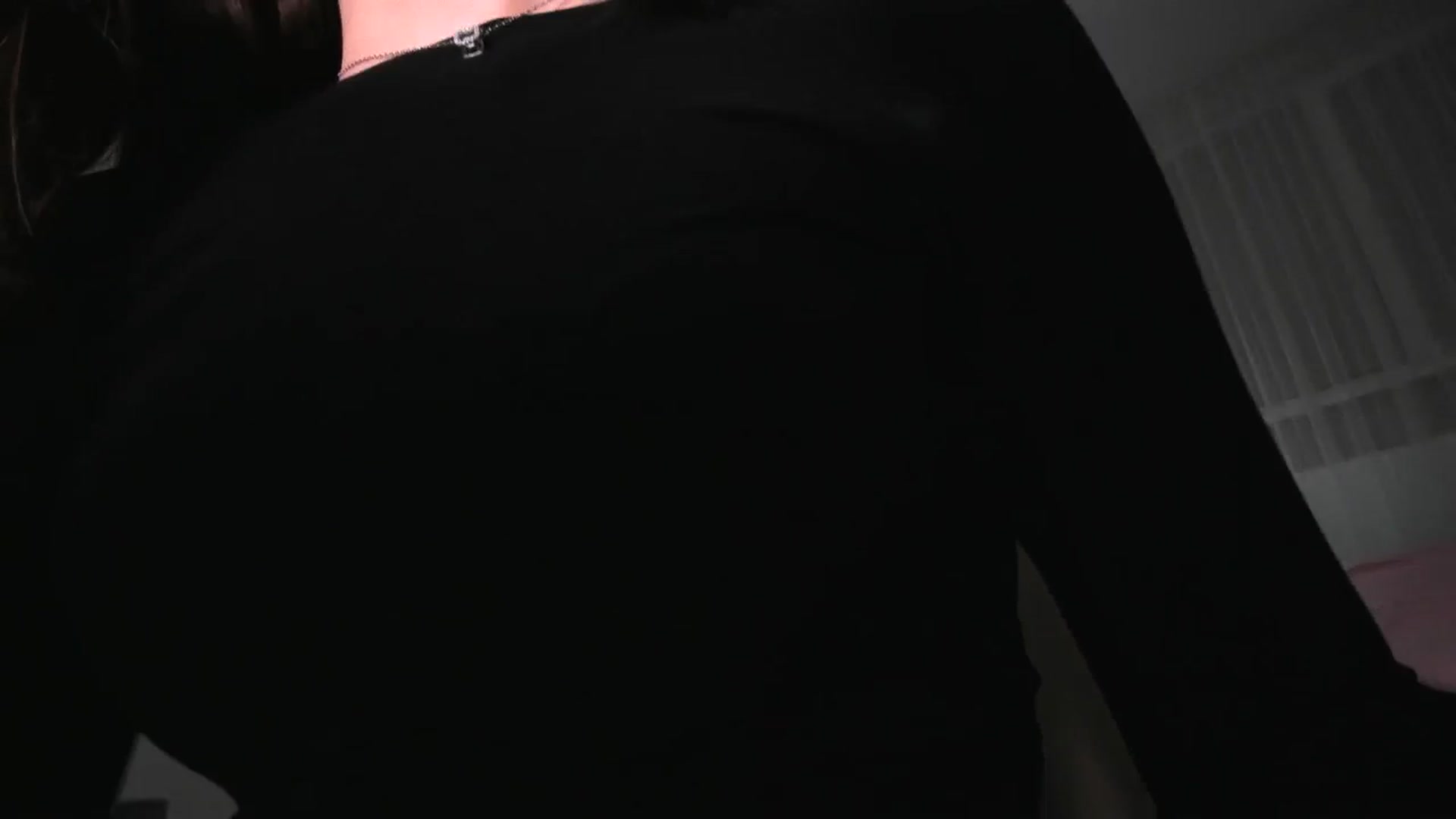 Gallery image thumbnail from Rockn_Queen's myfreecams stream on, 03/25/2024, 22:00 image 8 of 20