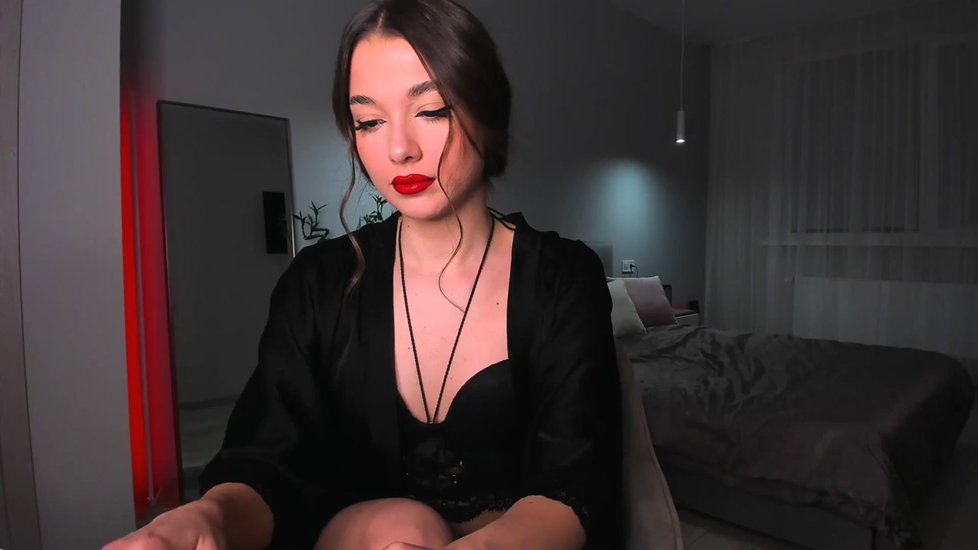 Gallery image thumbnail from Rockn_Queen's myfreecams stream on, 04/09/2024, 18:53 image 20 of 20