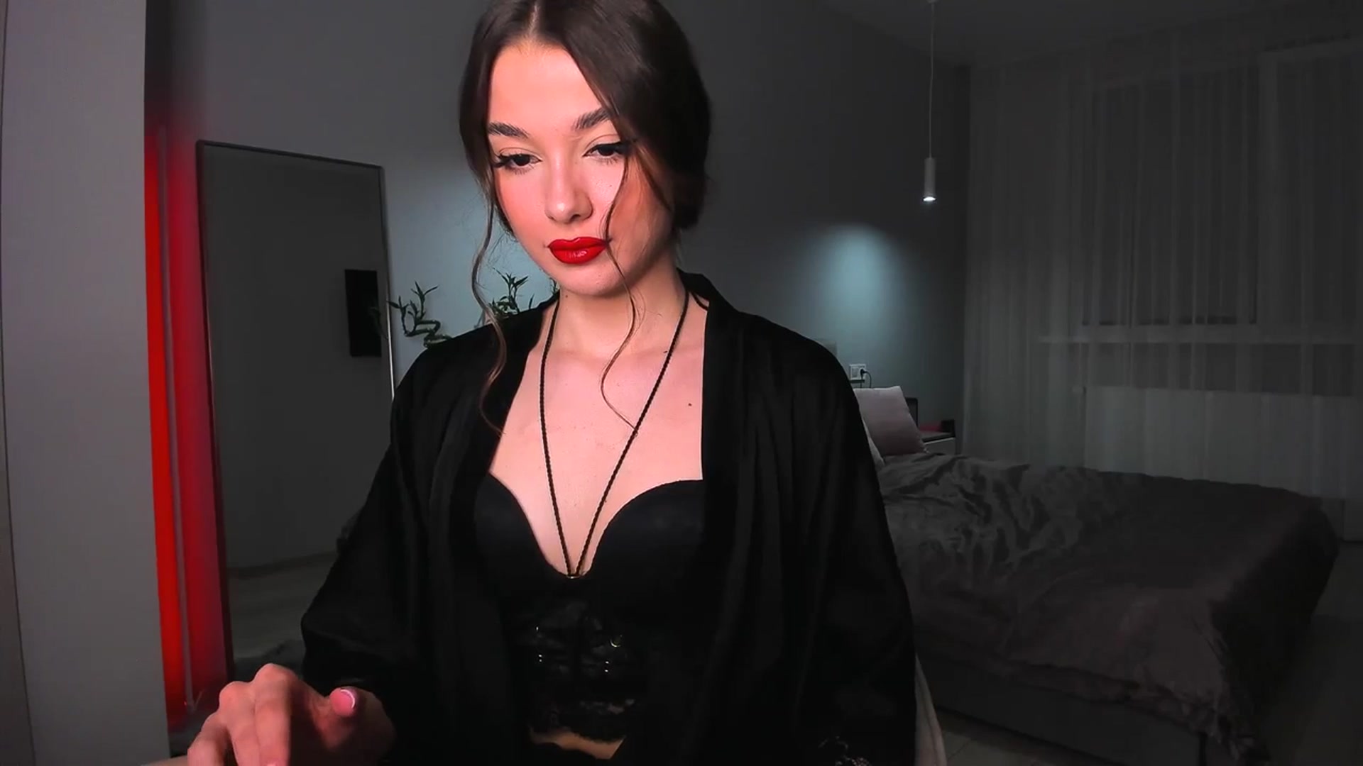 Gallery image thumbnail from Rockn_Queen's myfreecams stream on, 04/09/2024, 18:53 image 2 of 20