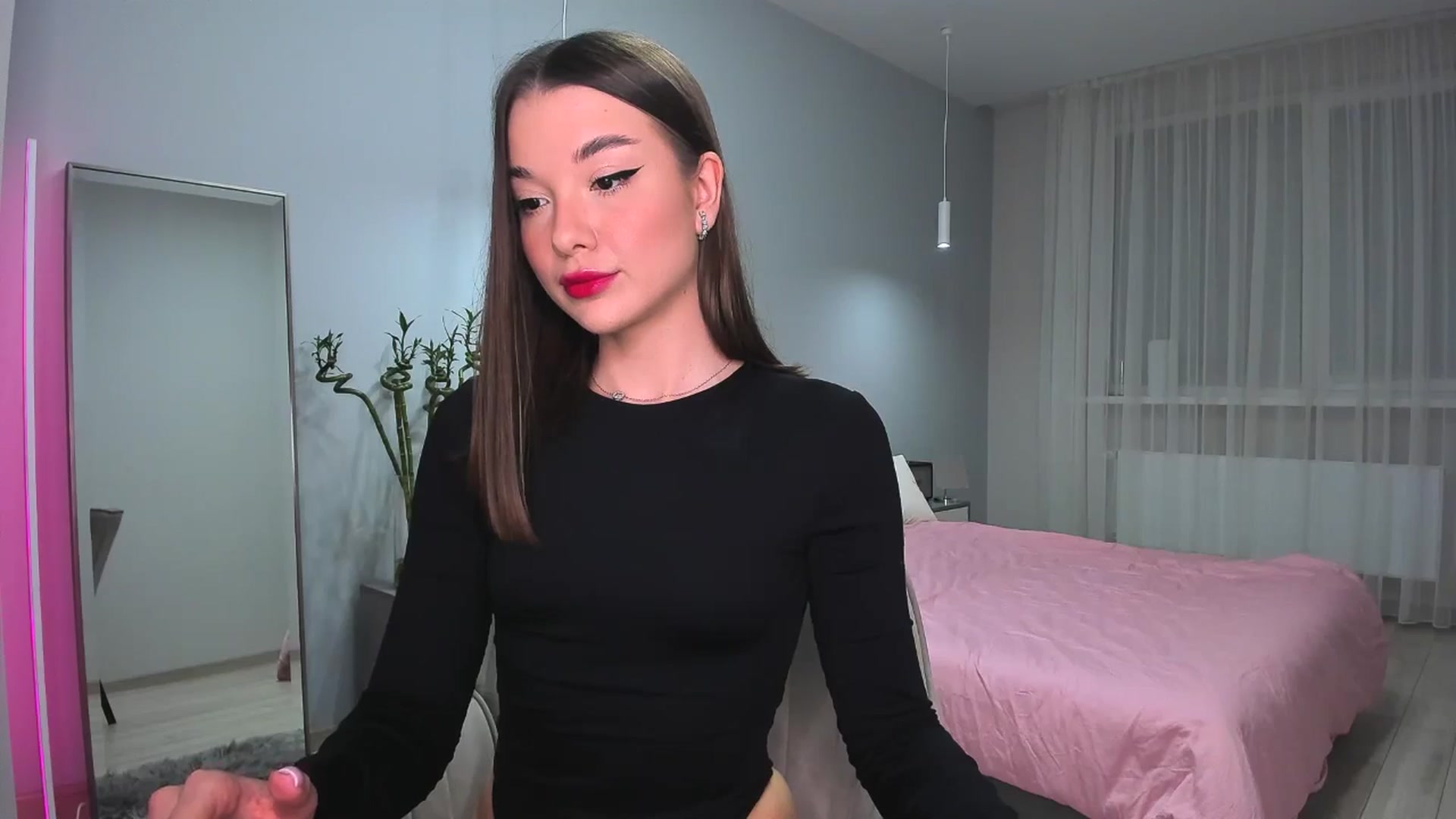 Gallery image thumbnail from Rockn_Queen's myfreecams stream on, 04/21/2024, 19:53 image 12 of 20