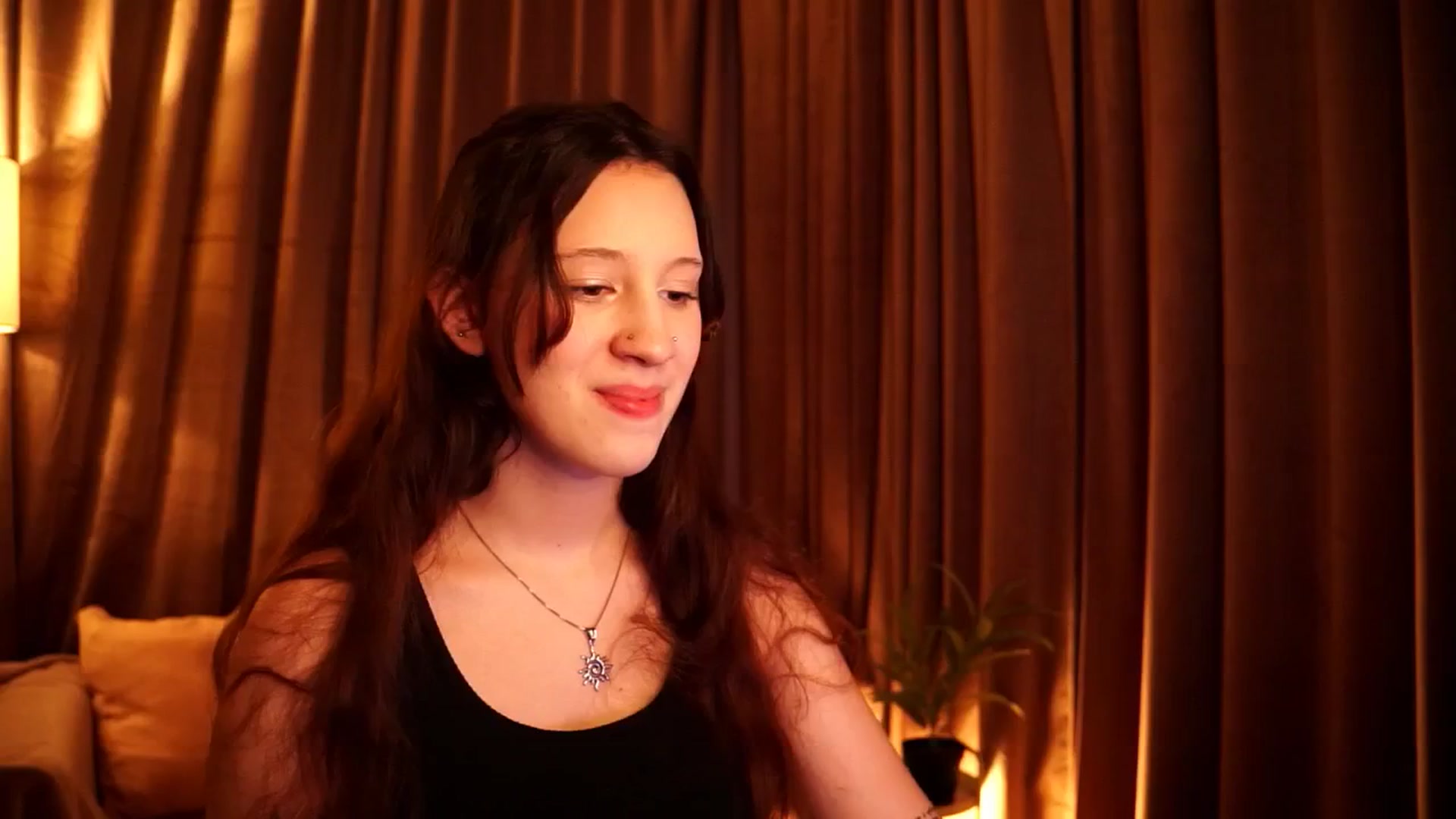 Gallery image thumbnail from Rockngirl1's myfreecams stream on, 02/07/2026, 13:33 image 2 of 20