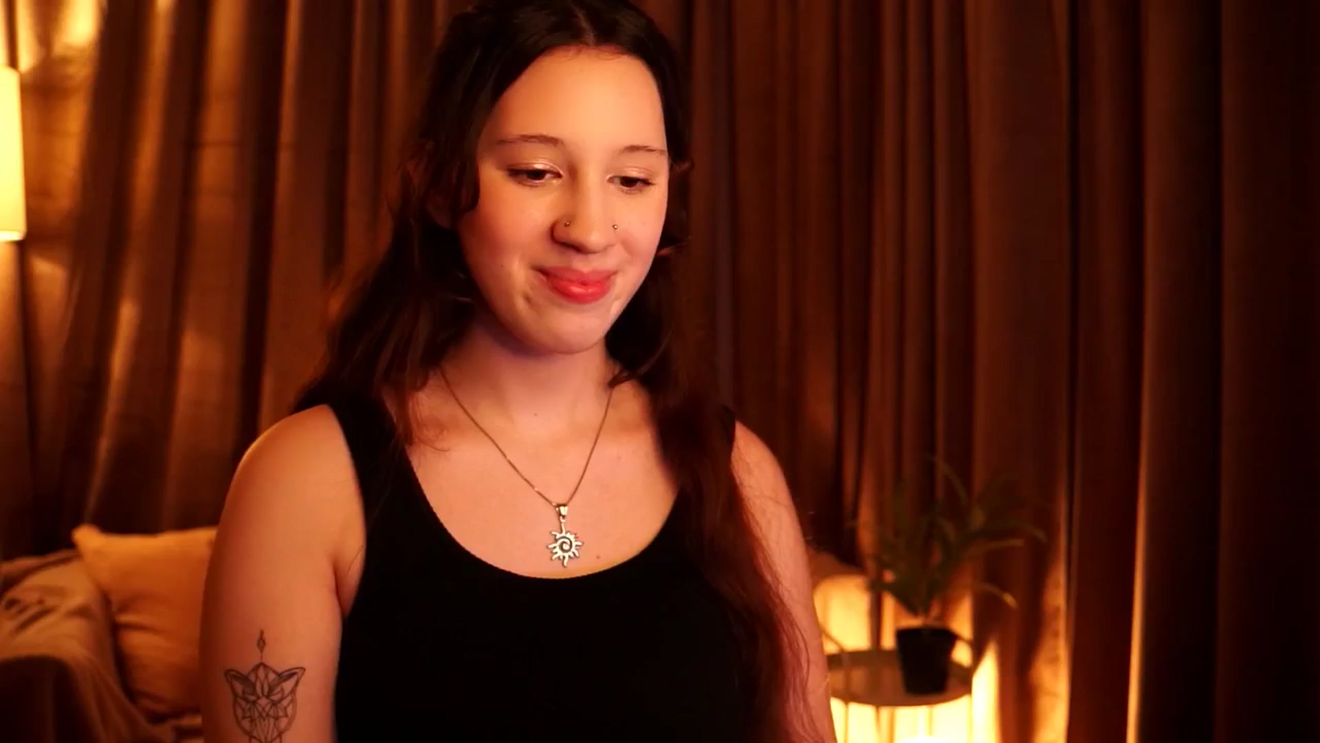 Gallery image thumbnail from Rockngirl1's myfreecams stream on, 02/07/2026, 13:33 image 8 of 20