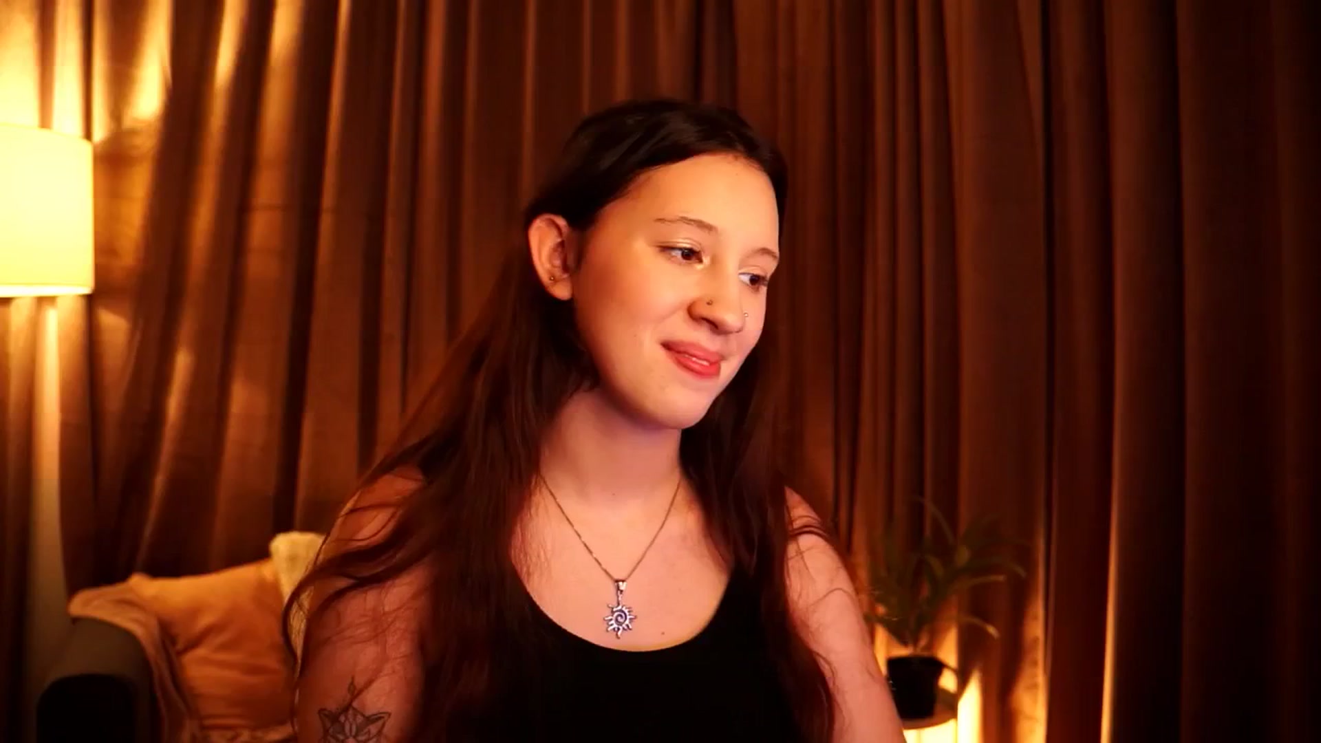 Gallery image thumbnail from Rockngirl1's myfreecams stream on, 02/07/2026, 13:33 image 14 of 20