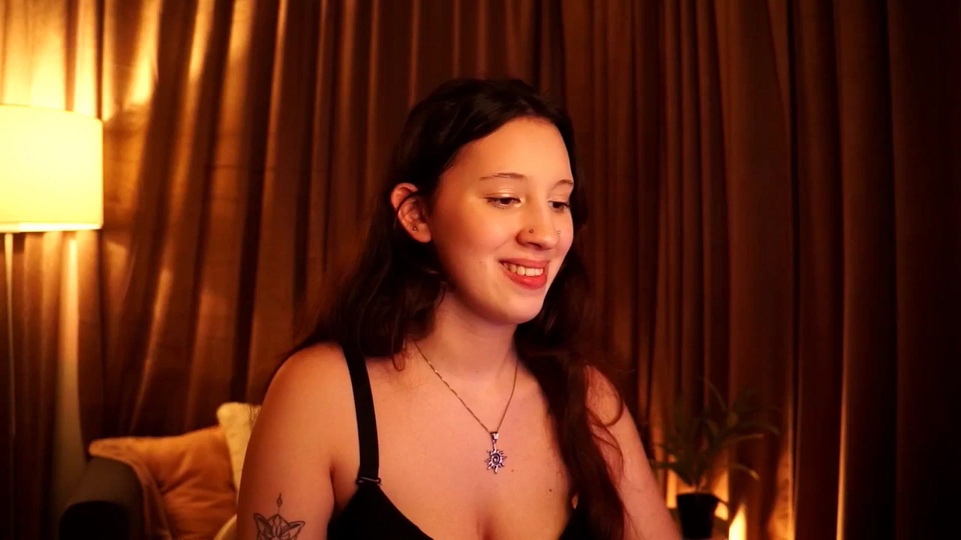 Gallery image thumbnail from Rockngirl1's myfreecams stream on, 02/07/2026, 14:33 image 6 of 20