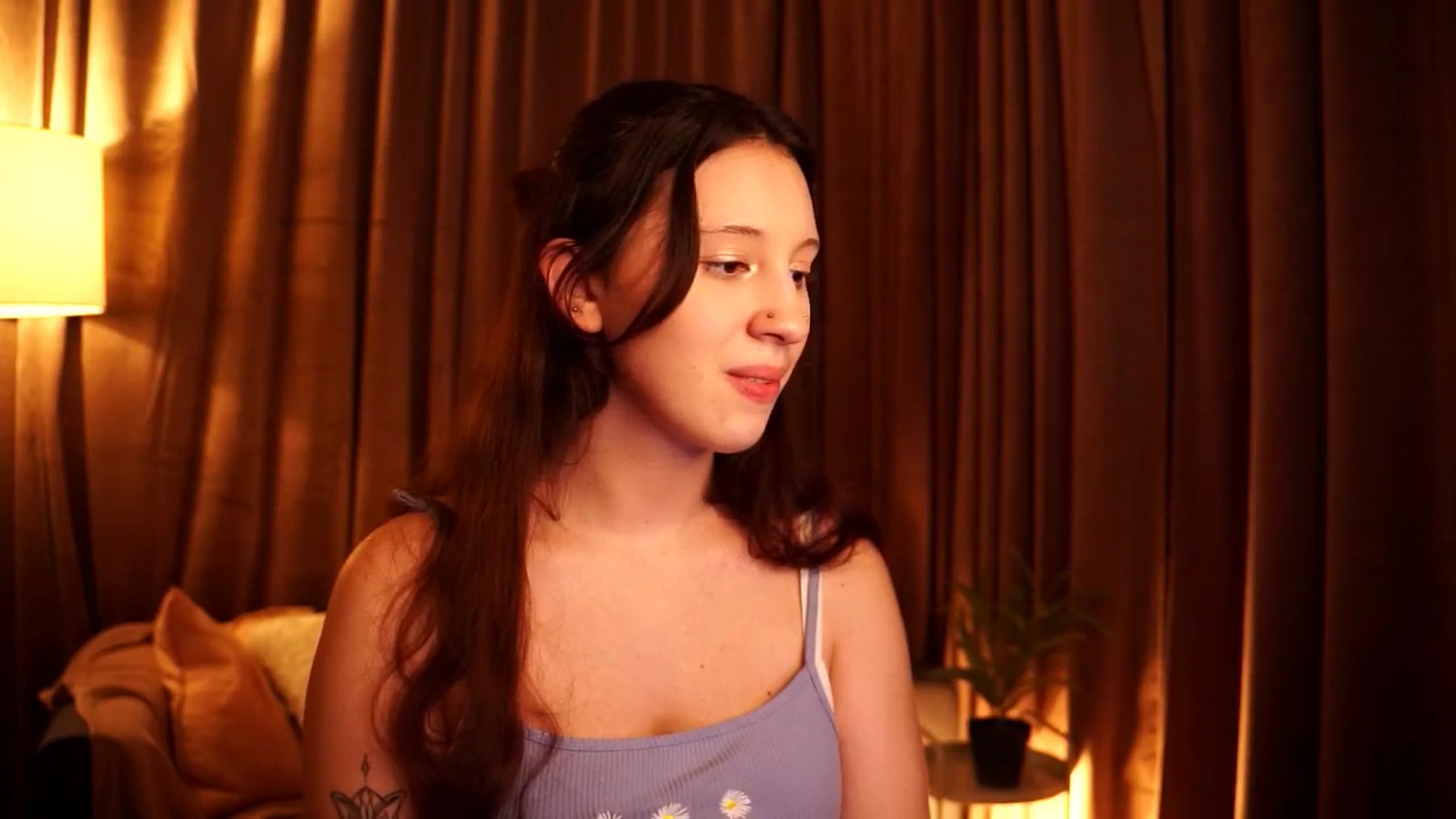 Gallery image thumbnail from Rockngirl1's myfreecams stream on, 02/08/2026, 15:40 image 6 of 20