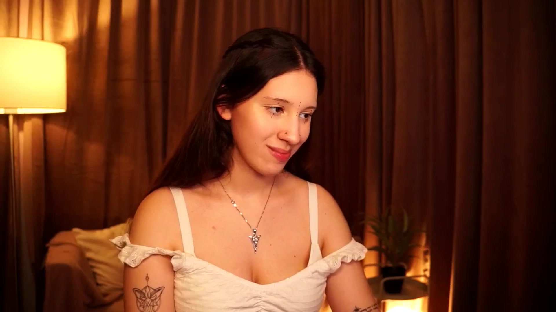 Gallery image thumbnail from Rockngirl1's myfreecams stream on, 03/22/2026, 14:29 image 4 of 20