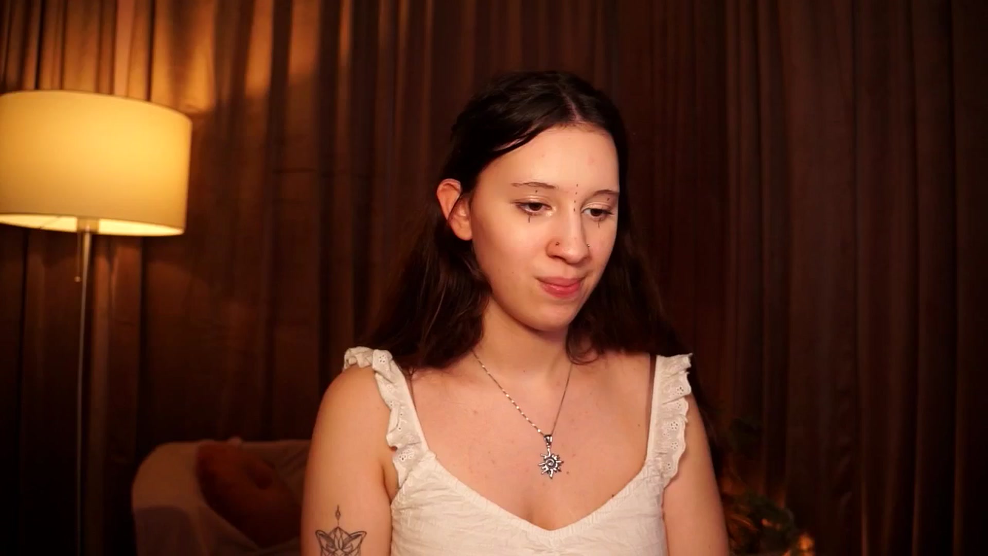 Gallery image thumbnail from Rockngirl1's myfreecams stream on, 04/18/2026, 14:37 image 5 of 20