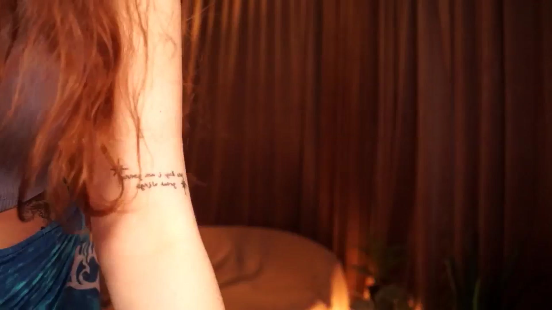 Gallery image thumbnail from Rockngirl1's myfreecams stream on, 04/25/2026, 11:01 image 6 of 20