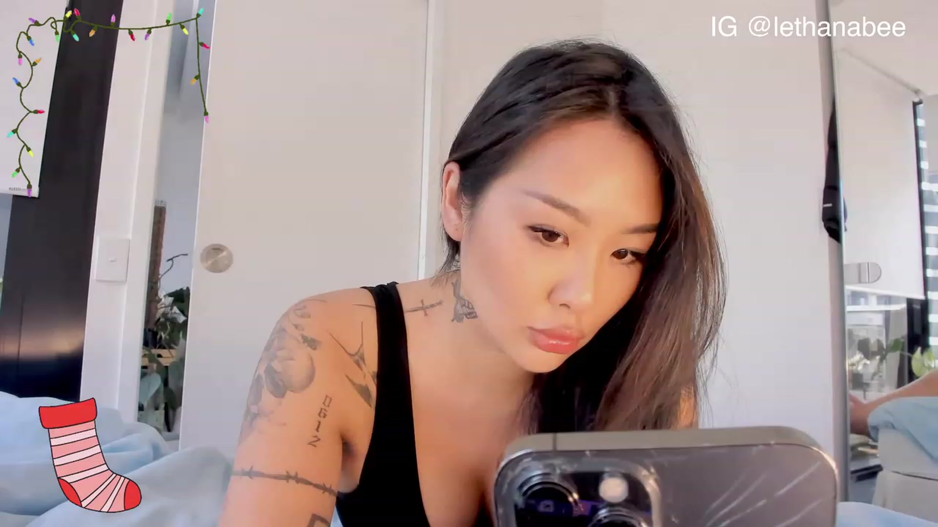 Gallery image thumbnail from Rocky_beeboa's myfreecams stream on, 12/22/2022, 05:04 image 1 of 20