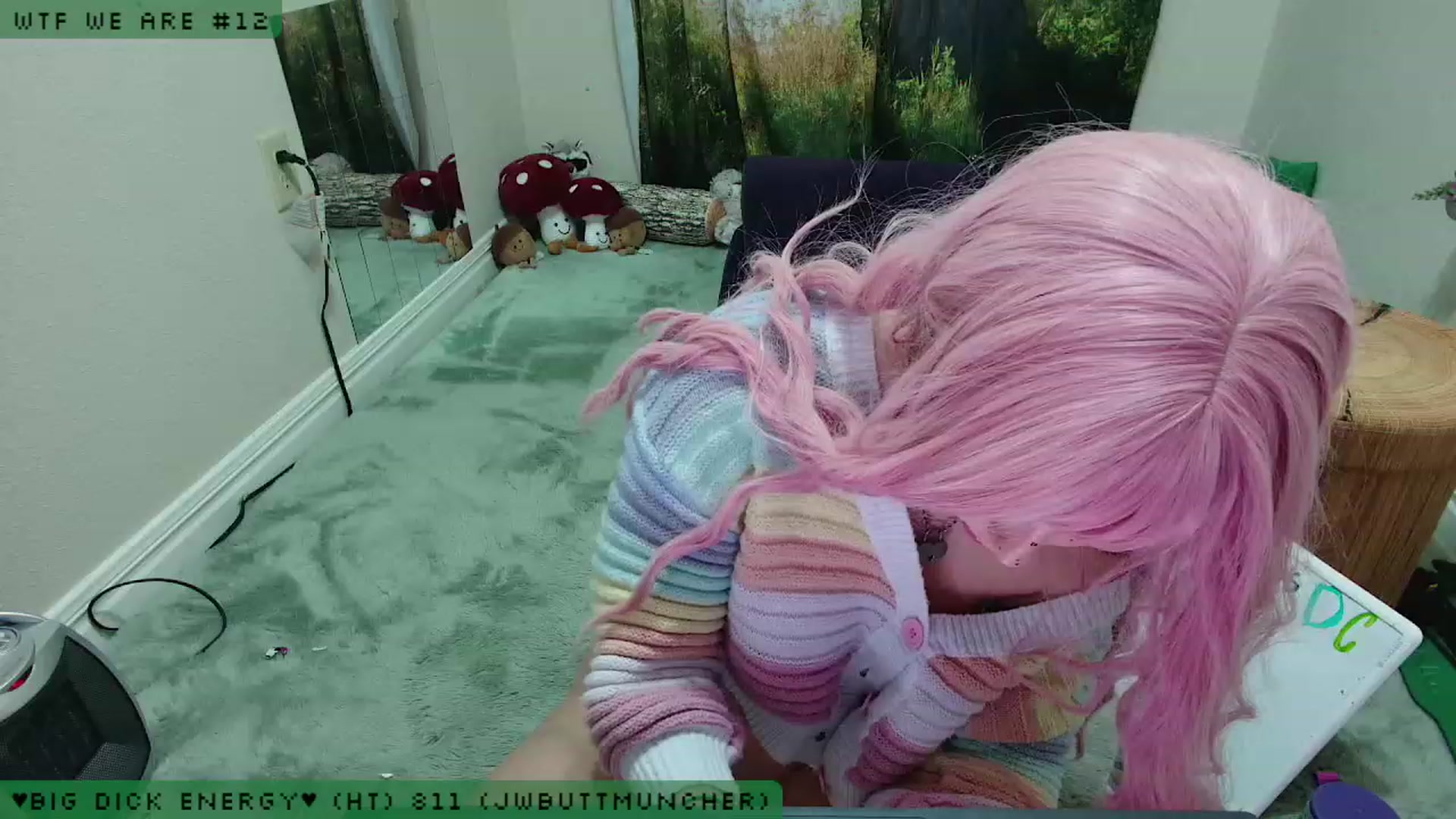 Gallery image thumbnail from RogueJess's myfreecams stream on, 11/14/2022, 11:09 image 1 of 20