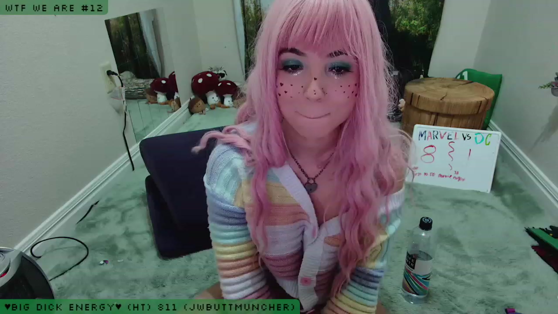 Gallery image thumbnail from RogueJess's myfreecams stream on, 11/14/2022, 11:09 image 6 of 20