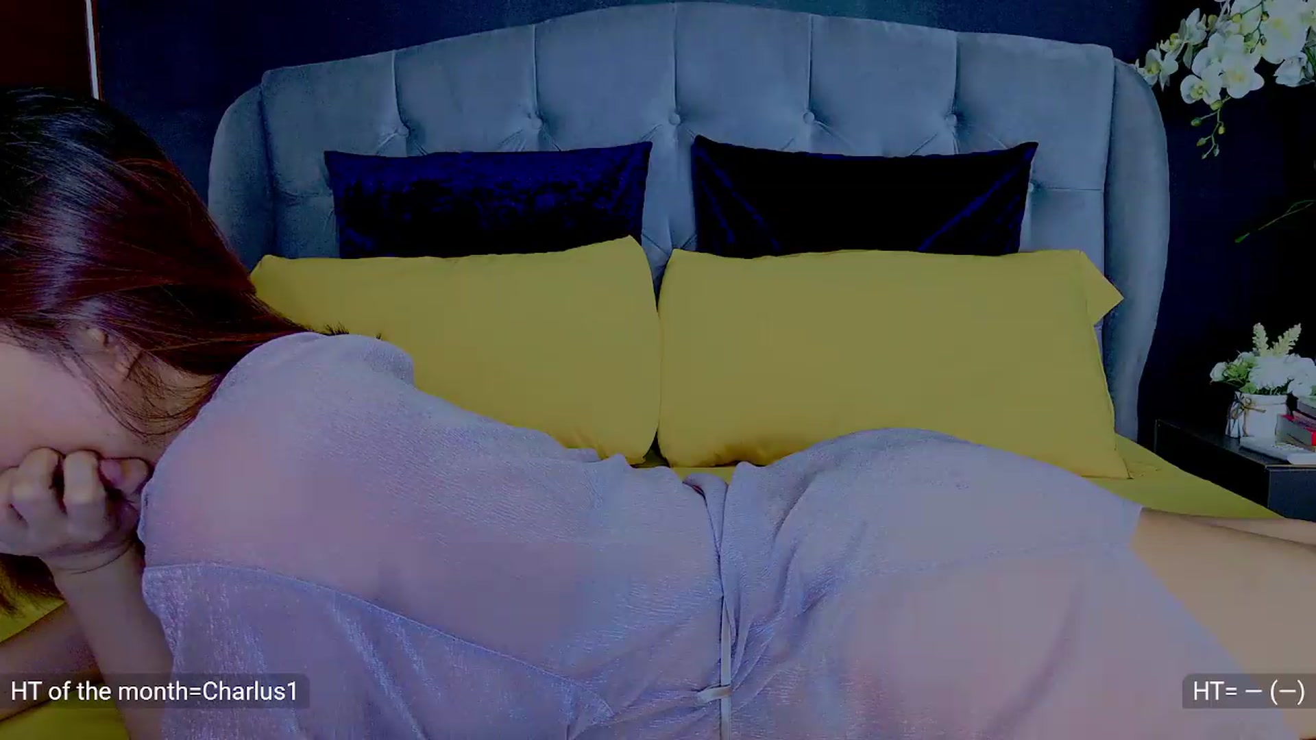 Gallery image thumbnail from RogueScarlet's myfreecams stream on, 06/24/2026, 11:17 image 8 of 20