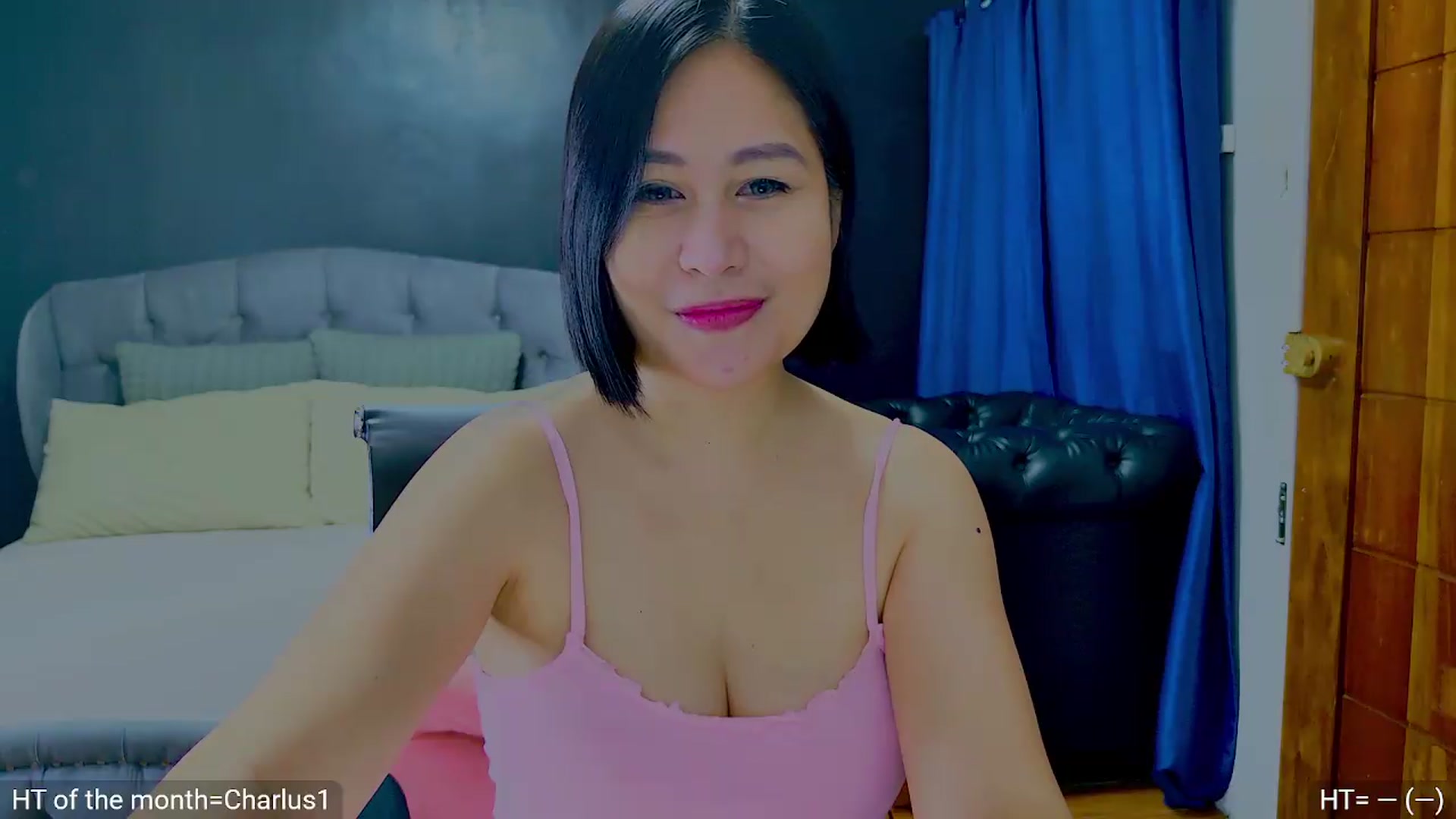 Gallery image thumbnail from RogueScarlet's myfreecams stream on, 07/28/2026, 11:08 image 3 of 20