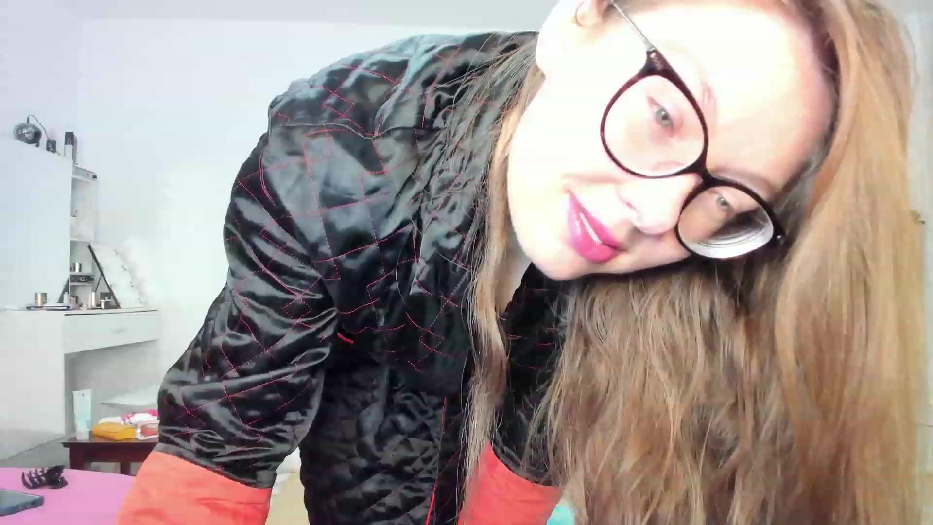 Gallery image thumbnail from Rolla_Coaster's myfreecams stream on, 11/29/2022, 08:13 image 16 of 20
