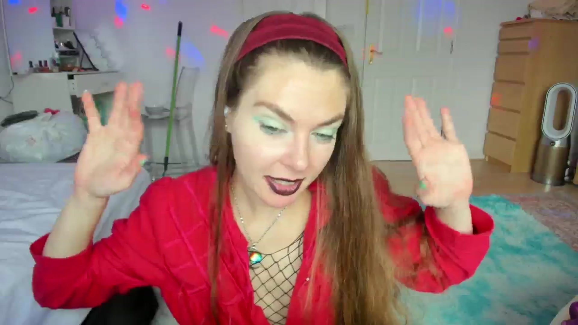 Gallery image thumbnail from Rolla_Coaster's myfreecams stream on, 10/20/2024, 10:06 image 20 of 20
