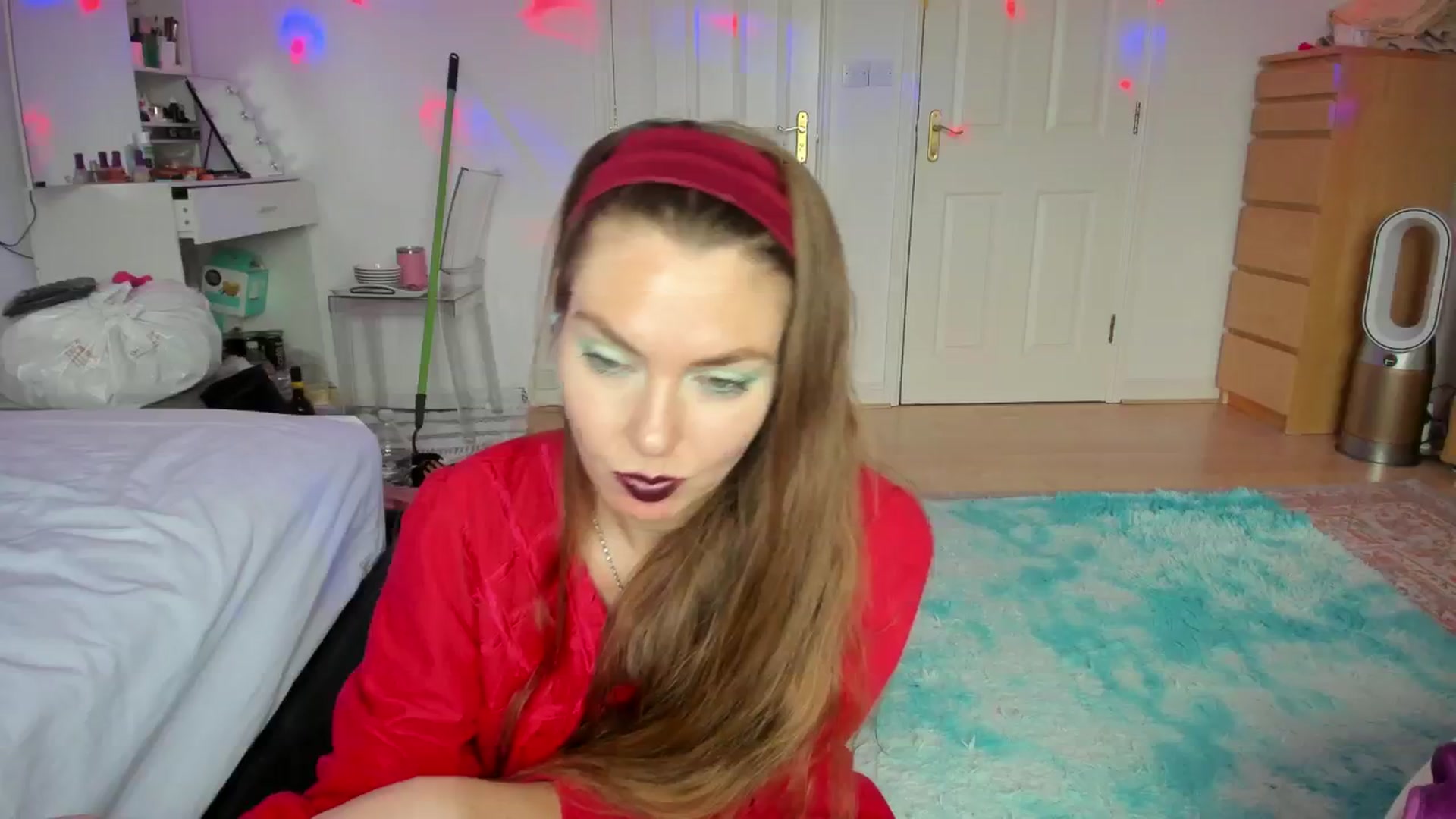 Gallery image thumbnail from Rolla_Coaster's myfreecams stream on, 10/20/2024, 10:06 image 12 of 20