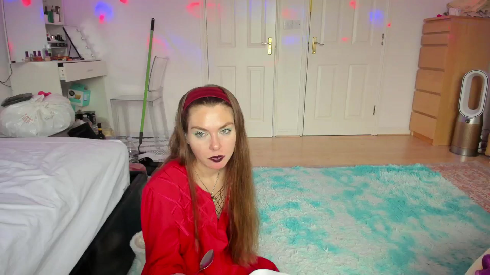 Gallery image thumbnail from Rolla_Coaster's myfreecams stream on, 10/20/2024, 10:06 image 18 of 20