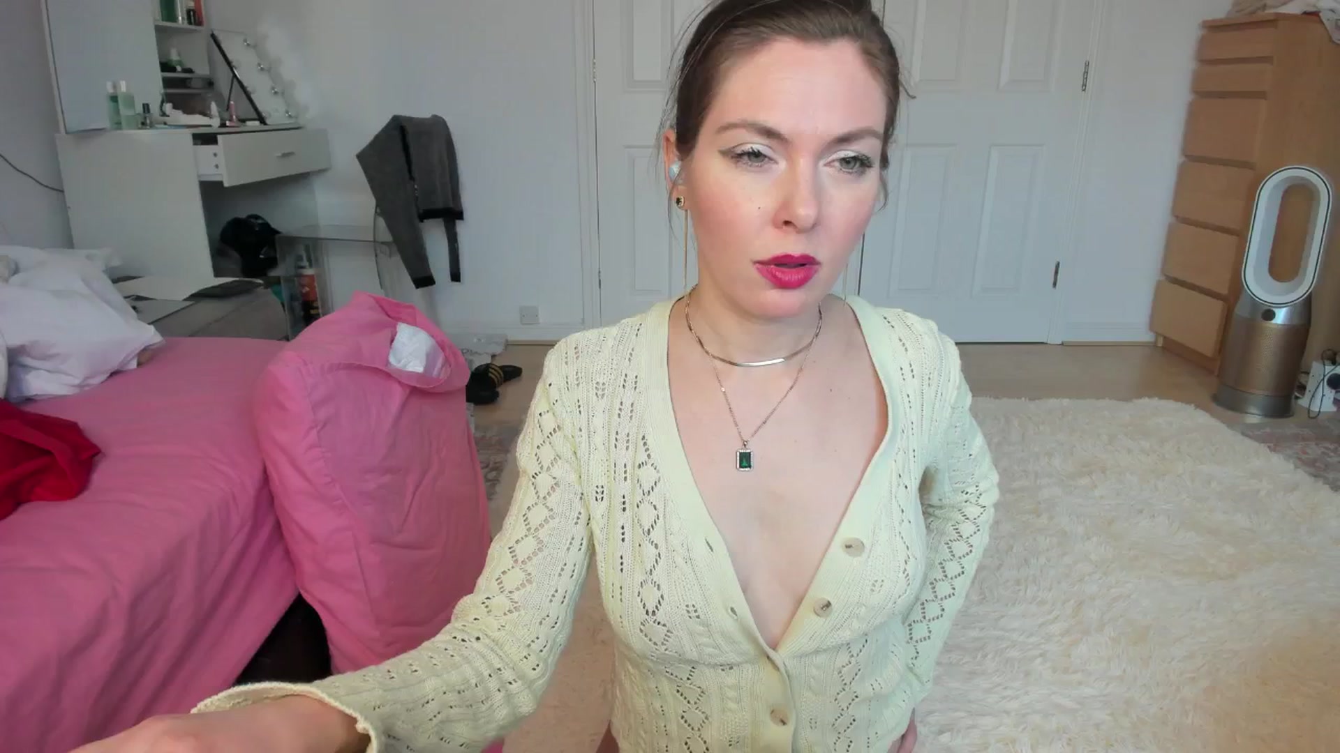 Gallery image thumbnail from Rolla_Coaster's myfreecams stream on, 03/24/2025, 09:30 image 9 of 20