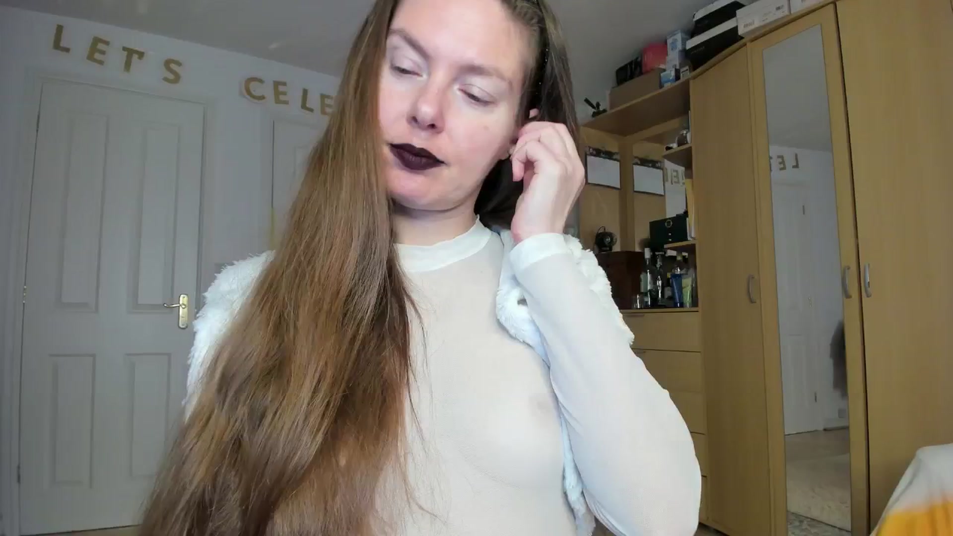 Gallery image thumbnail from Rolla_Coaster's myfreecams stream on, 04/12/2026, 22:32 image 6 of 20