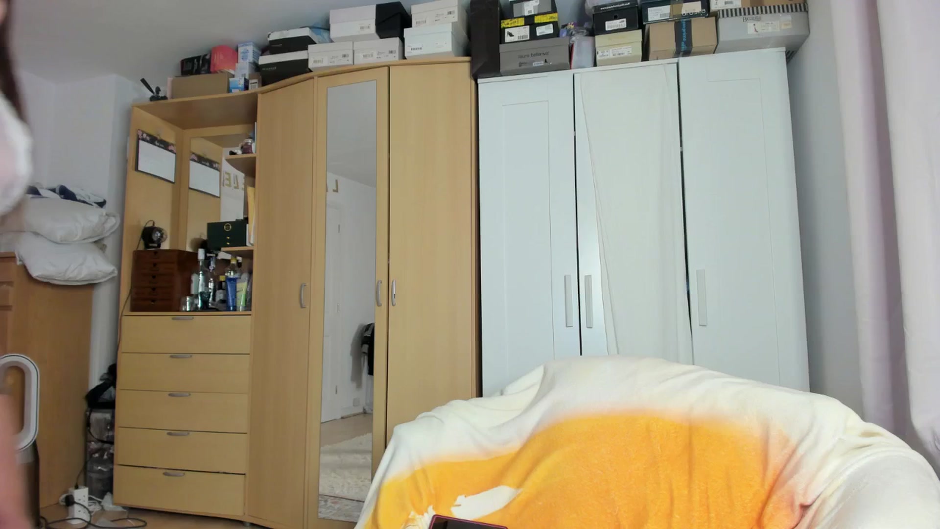 Gallery image thumbnail from Rolla_Coaster's myfreecams stream on, 04/12/2026, 22:32 image 17 of 20