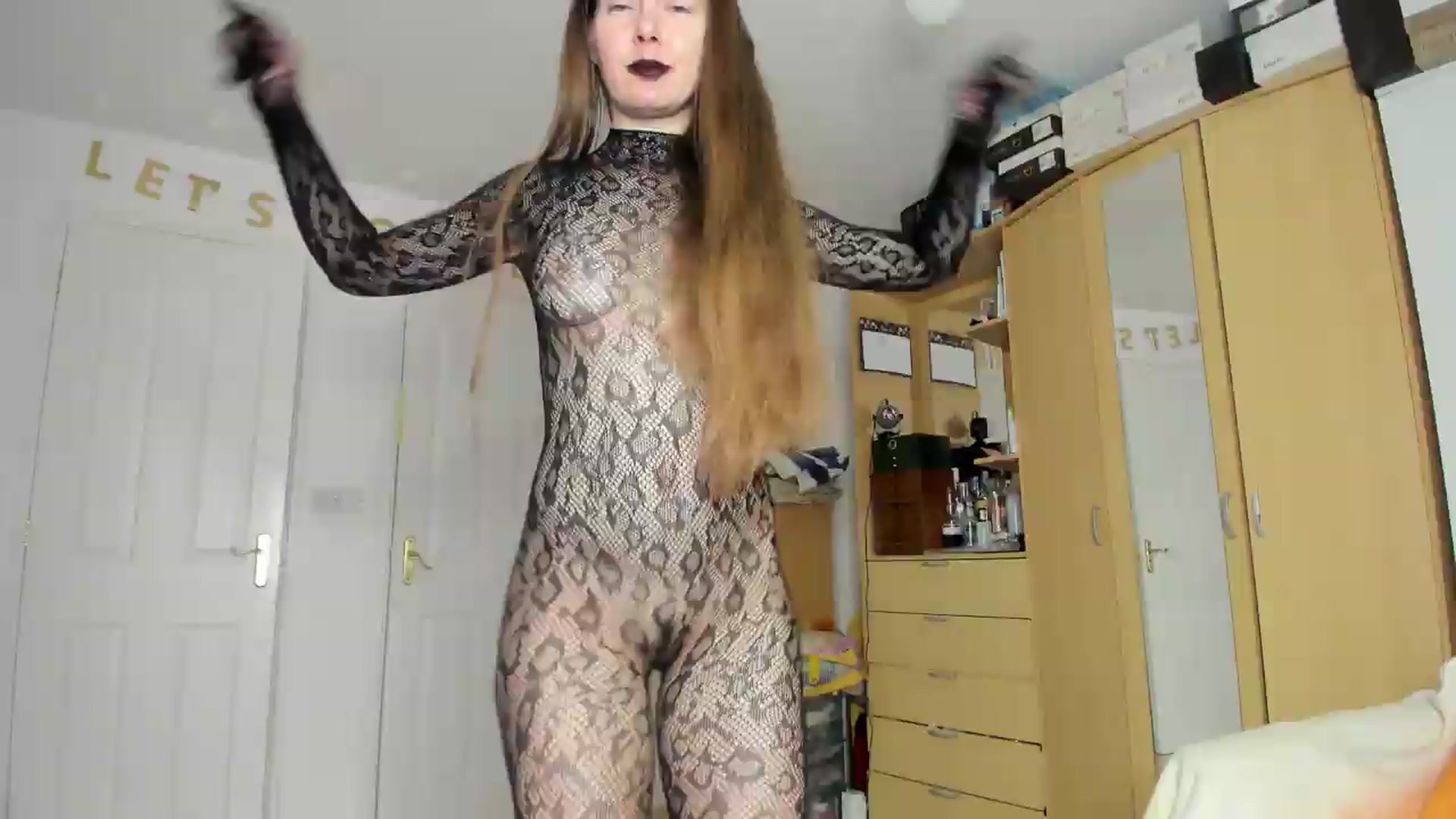 Gallery image thumbnail from Rolla_Coaster's myfreecams stream on, 06/02/2026, 24:48 image 5 of 20