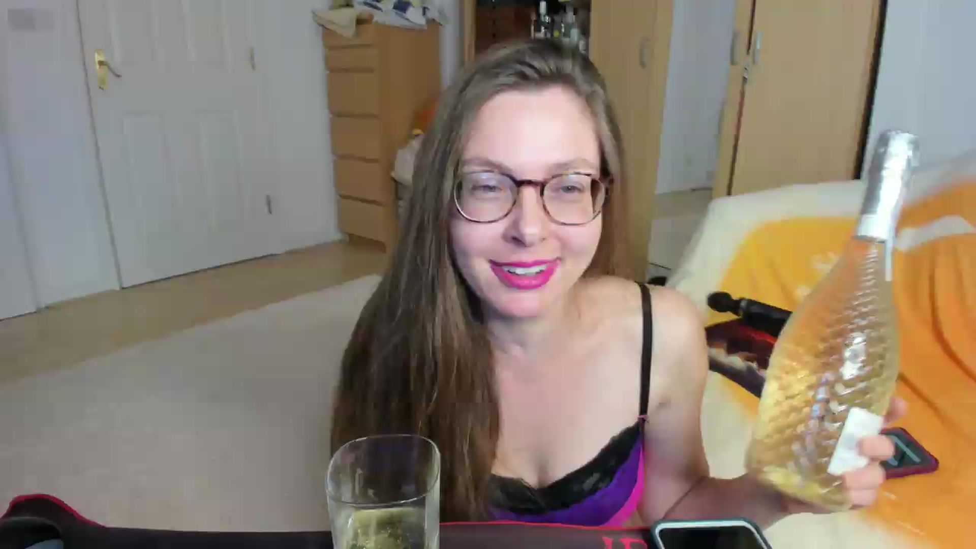 Gallery image thumbnail from Rolla_Coaster's myfreecams stream on, 08/18/2026, 23:22 image 4 of 20