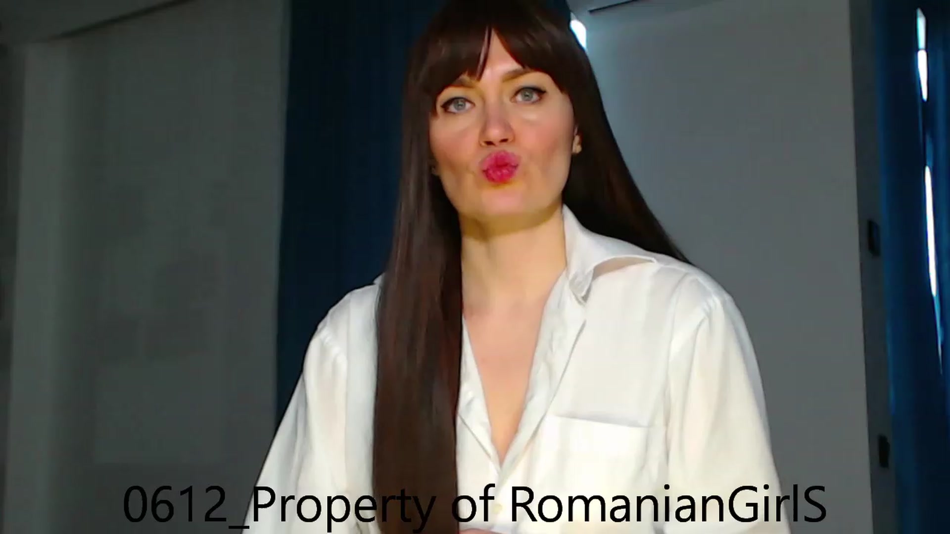 Gallery image thumbnail from RomanianGirl's myfreecams stream on, 12/06/2022, 13:46 image 2 of 20