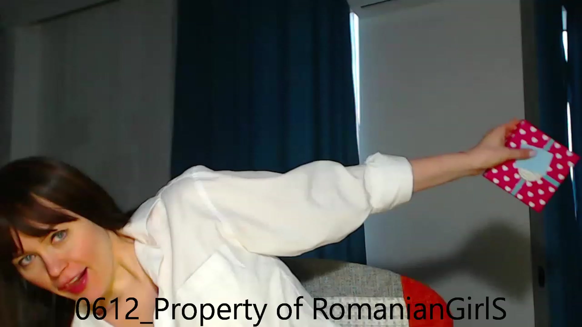Gallery image thumbnail from RomanianGirl's myfreecams stream on, 12/06/2022, 13:46 image 15 of 20