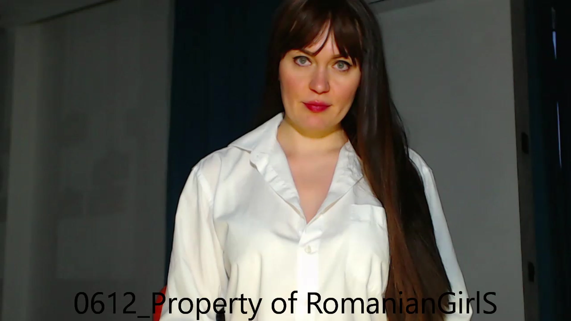 Gallery image thumbnail from RomanianGirl's myfreecams stream on, 12/06/2022, 14:09 image 14 of 20