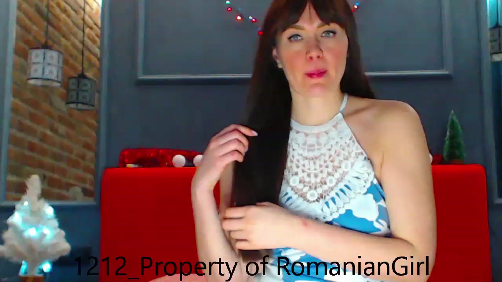Gallery image thumbnail from RomanianGirl's myfreecams stream on, 12/12/2022, 17:27 image 13 of 20
