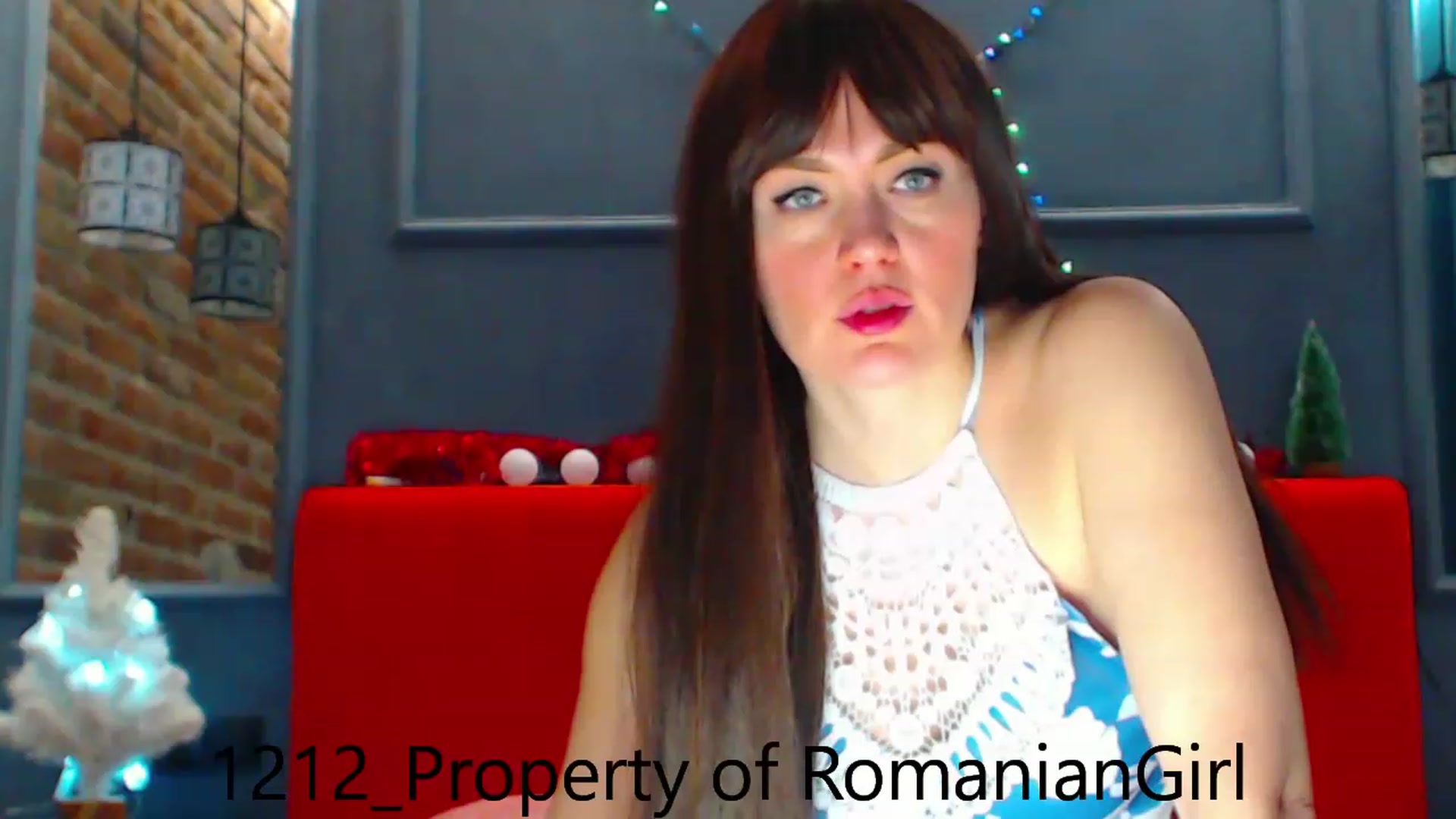 Gallery image thumbnail from RomanianGirl's myfreecams stream on, 12/12/2022, 17:27 image 12 of 20