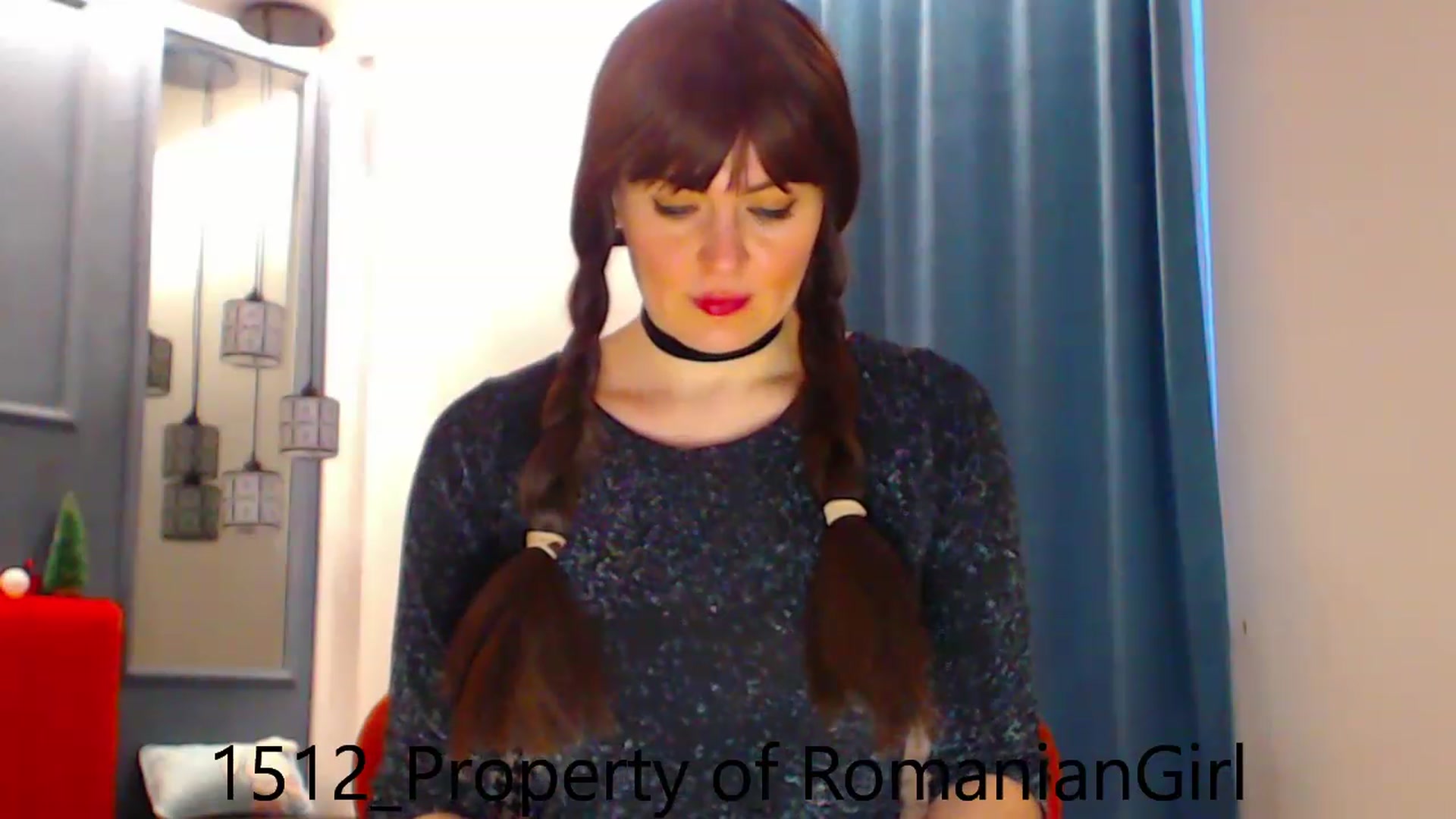 Gallery image thumbnail from RomanianGirl's myfreecams stream on, 12/15/2022, 14:08 image 17 of 20