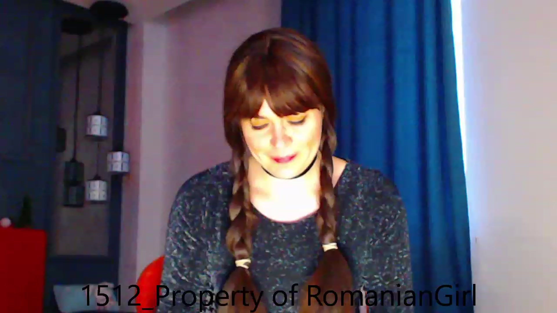 Gallery image thumbnail from RomanianGirl's myfreecams stream on, 12/15/2022, 14:08 image 8 of 20