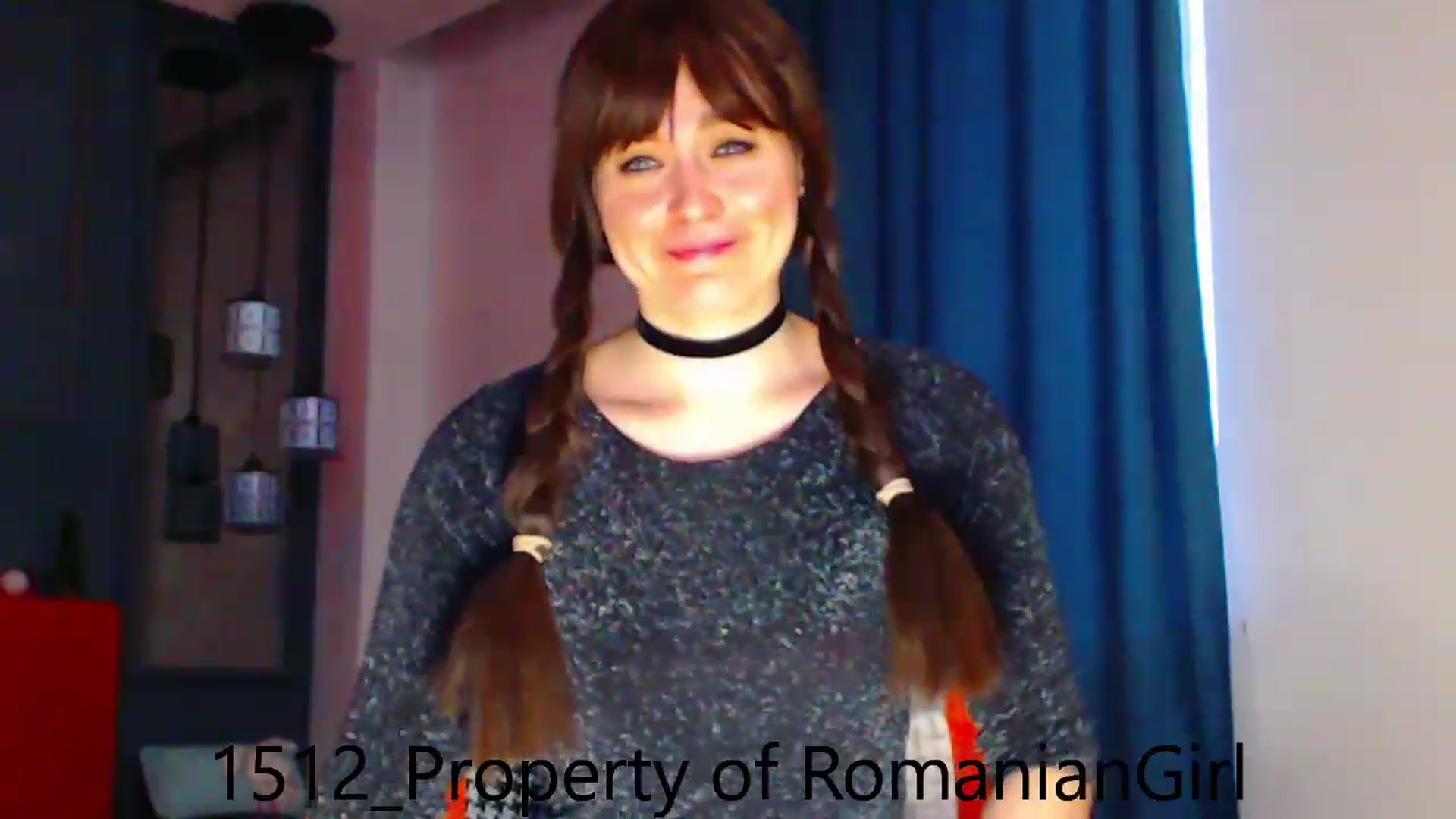 Gallery image thumbnail from RomanianGirl's myfreecams stream on, 12/15/2022, 14:08 image 12 of 20